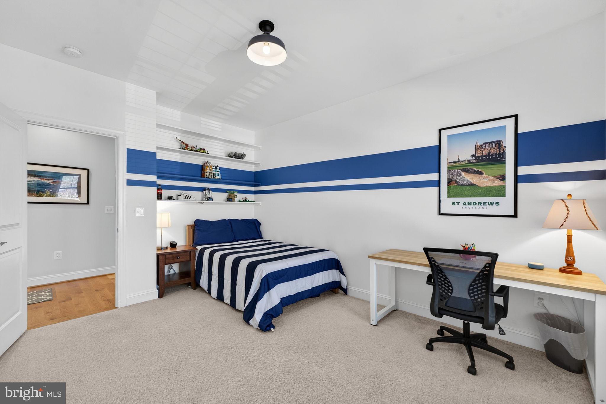 LEE BOULEVARD HEIGHTS - Residential