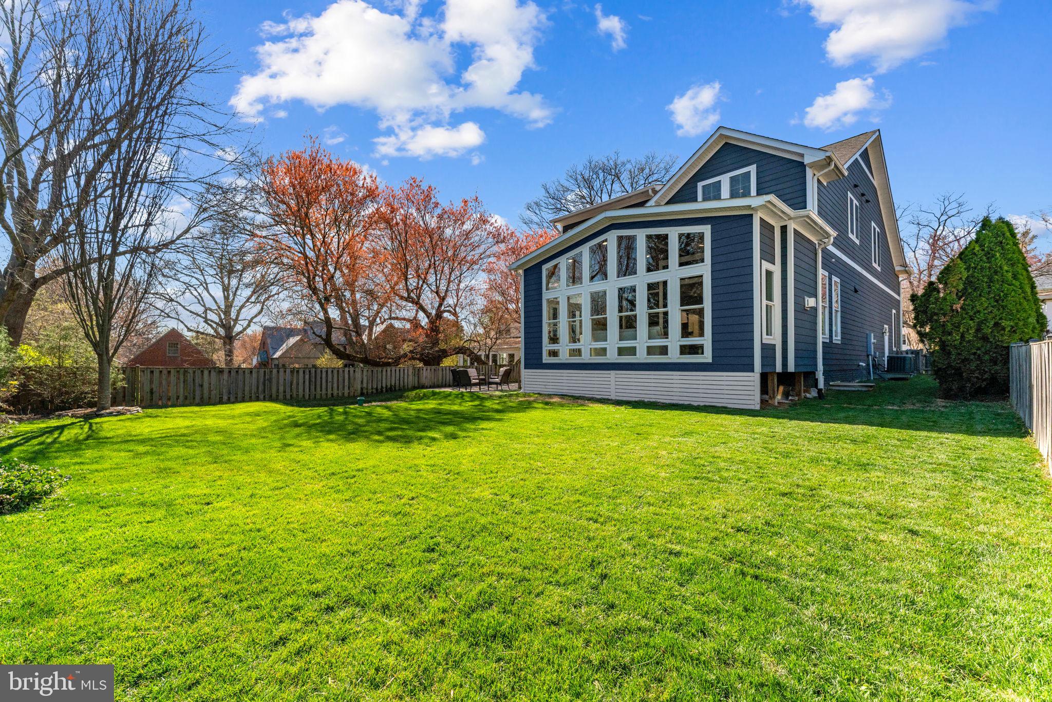 LEE BOULEVARD HEIGHTS - Residential