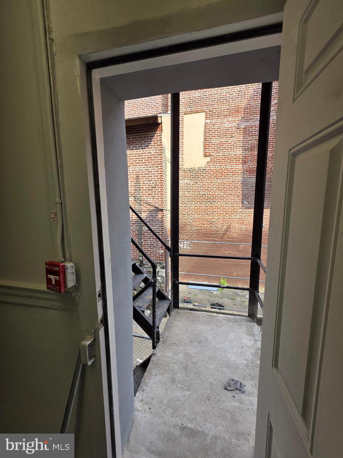 FRANKFORD - Commercial Lease