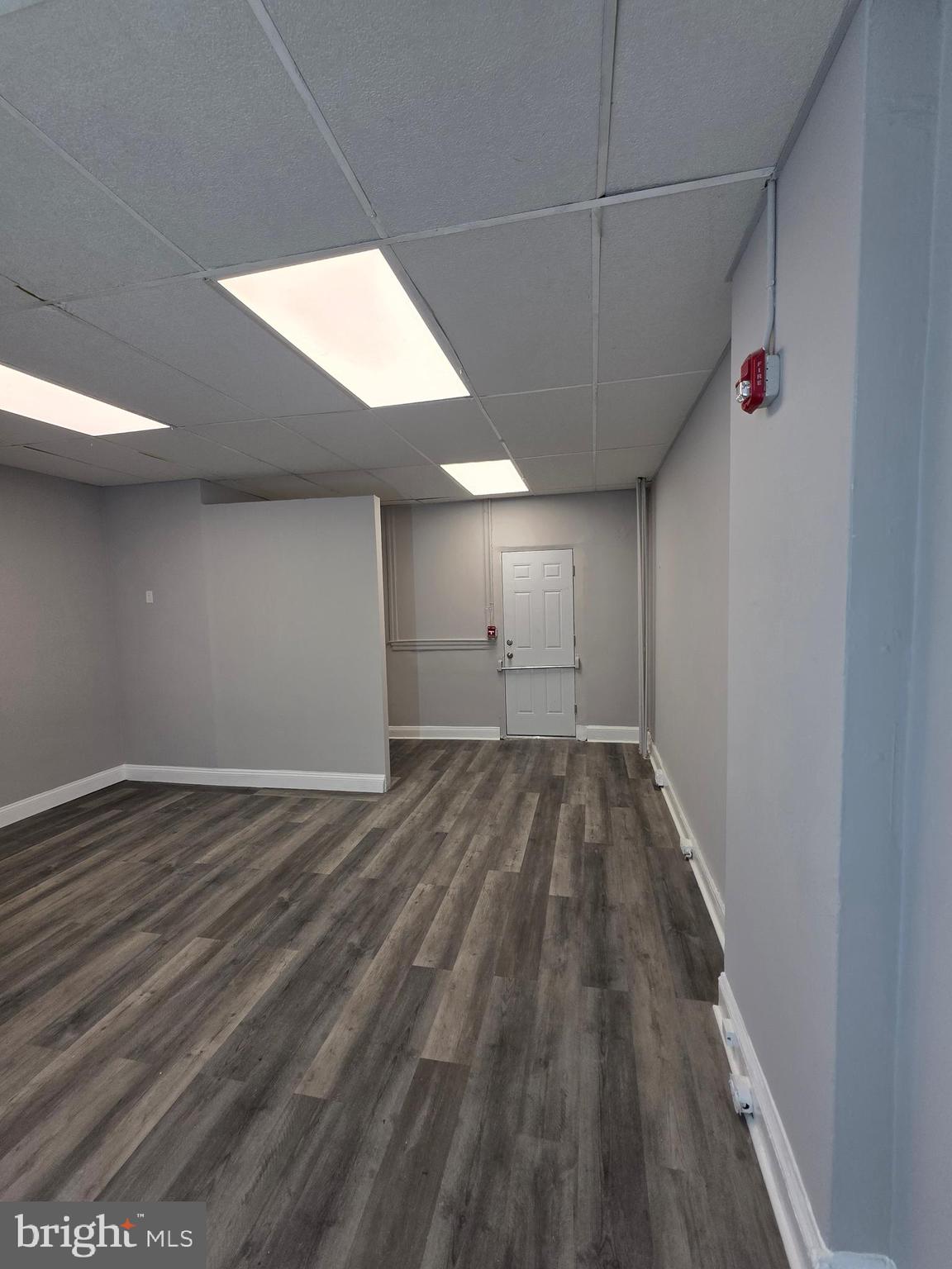 FRANKFORD - Commercial Lease