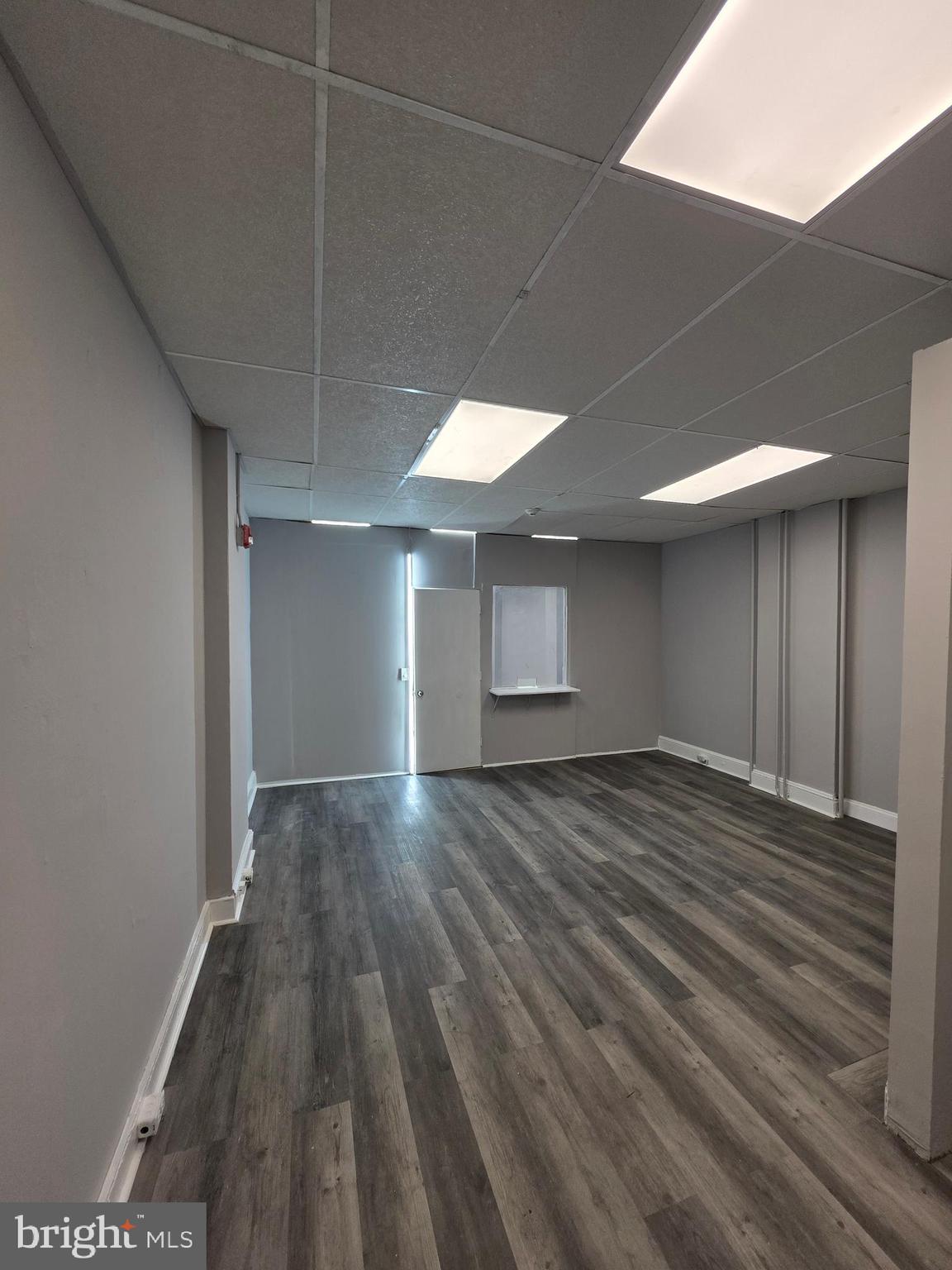 FRANKFORD - Commercial Lease