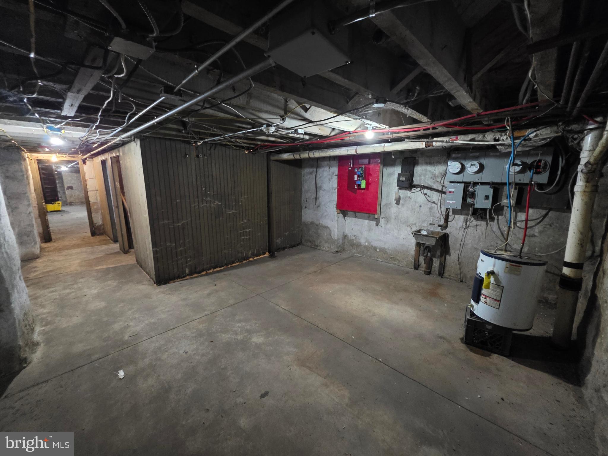 FRANKFORD - Commercial Lease