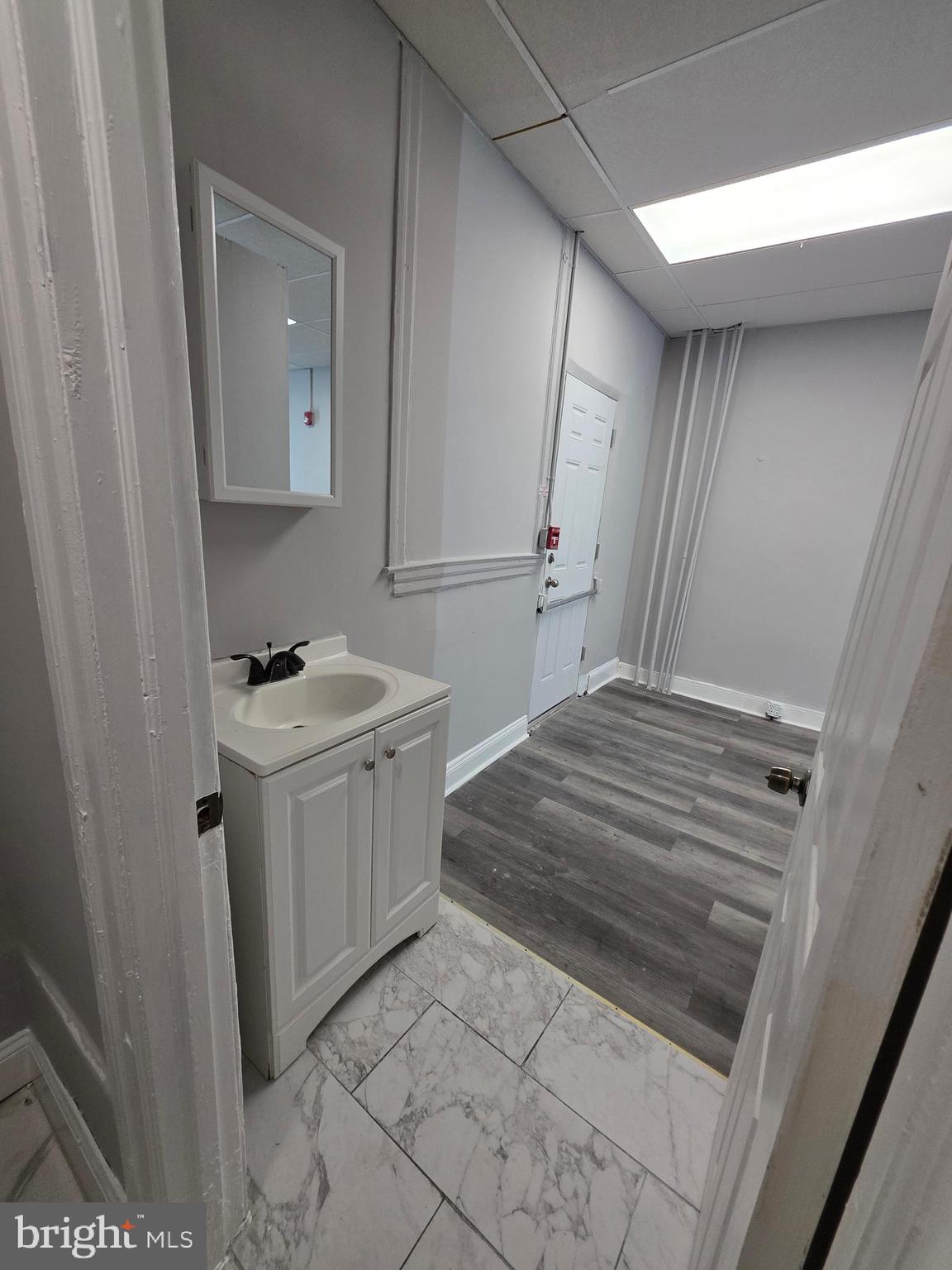 FRANKFORD - Commercial Lease