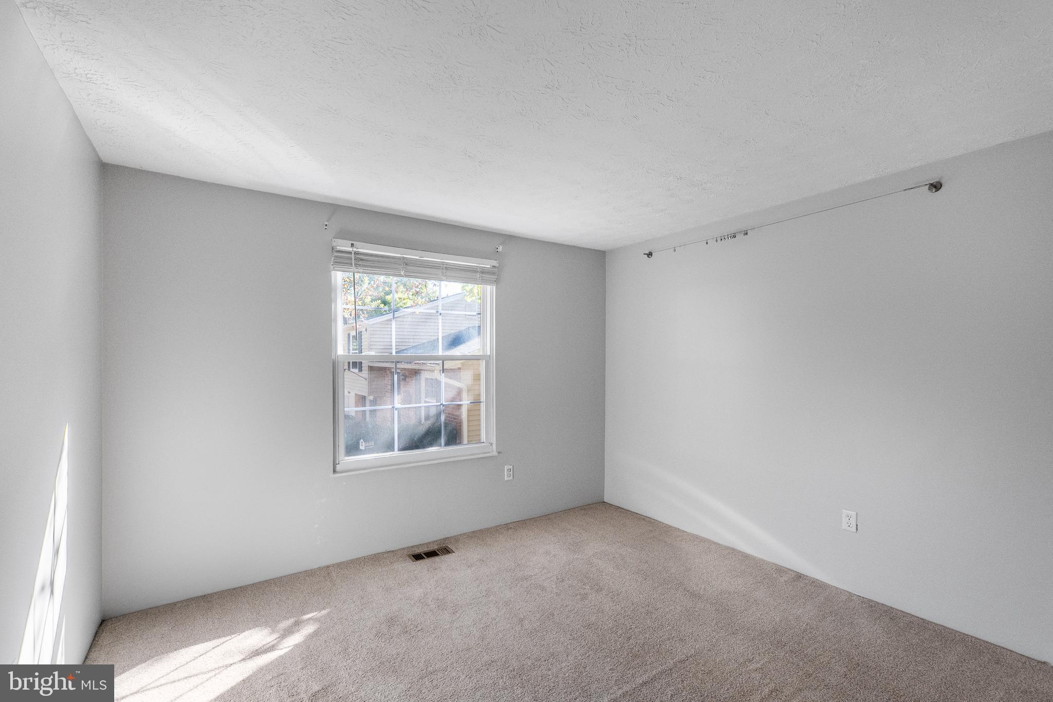 VILLAGE OF OWEN BROWN - Residential