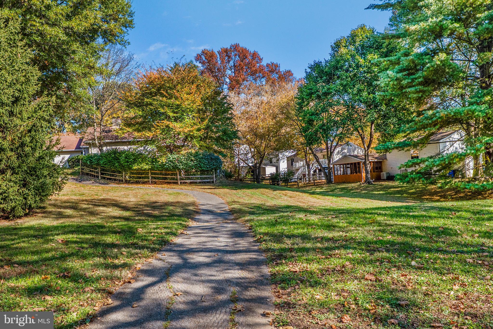 VILLAGE OF OWEN BROWN - Residential