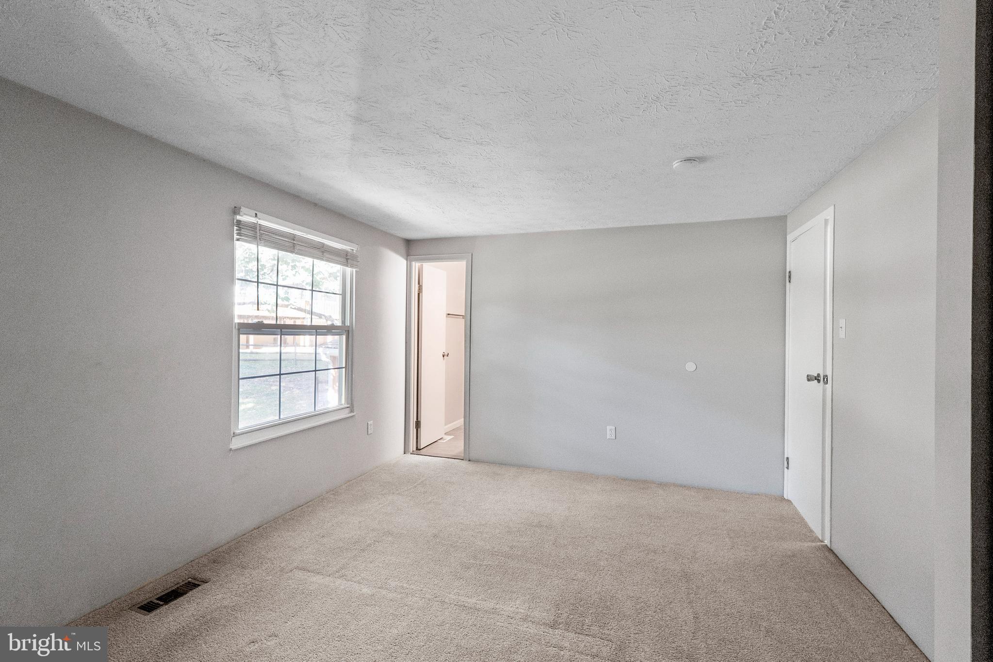 VILLAGE OF OWEN BROWN - Residential