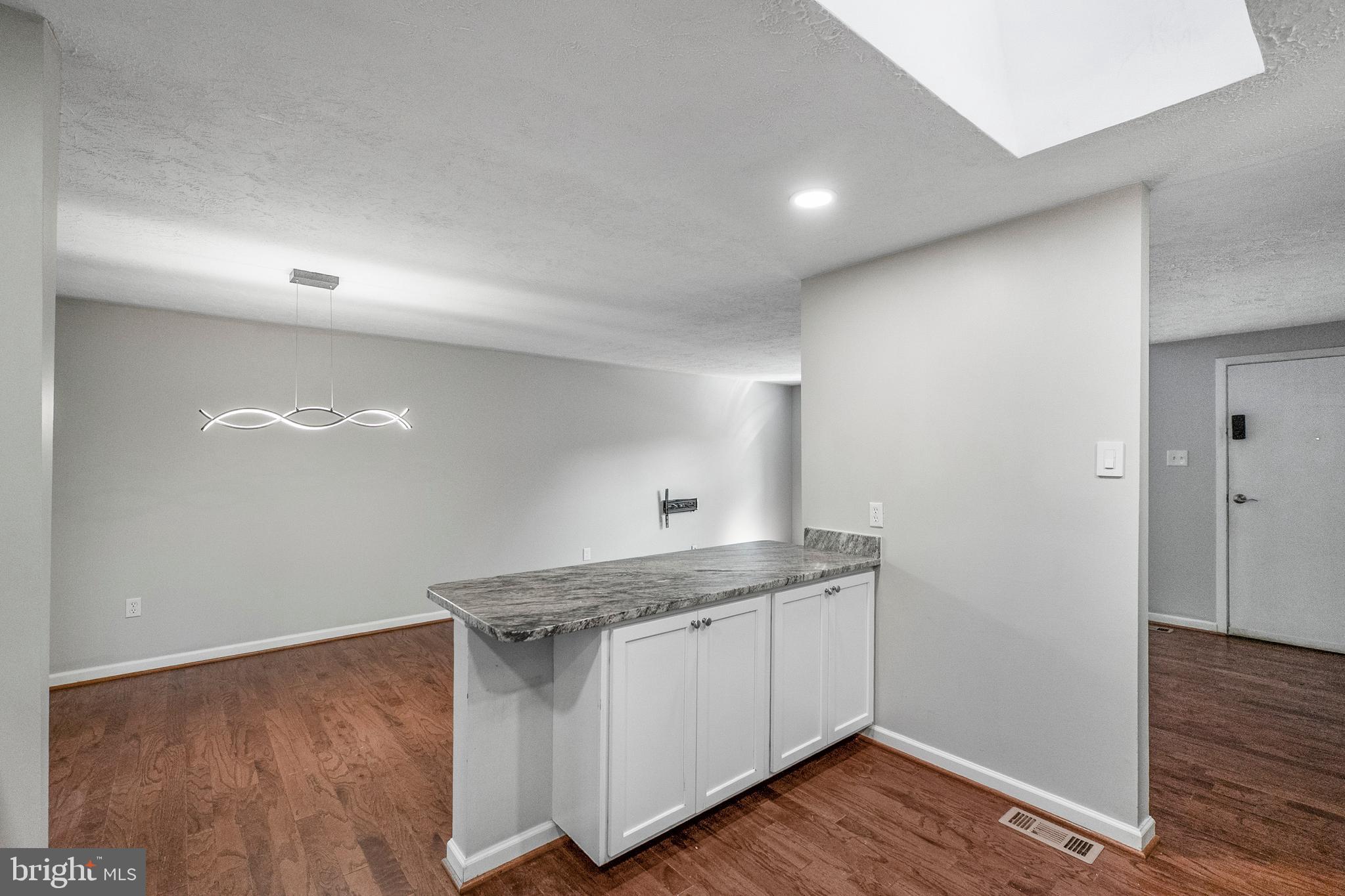 VILLAGE OF OWEN BROWN - Residential