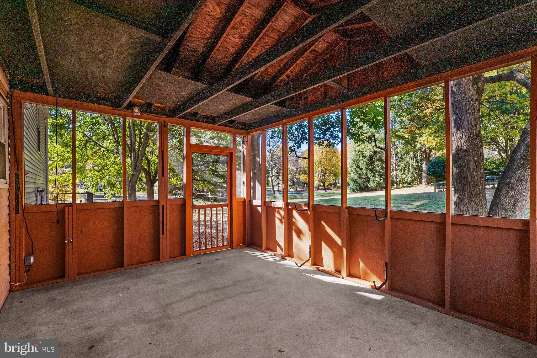 VILLAGE OF OWEN BROWN - Residential