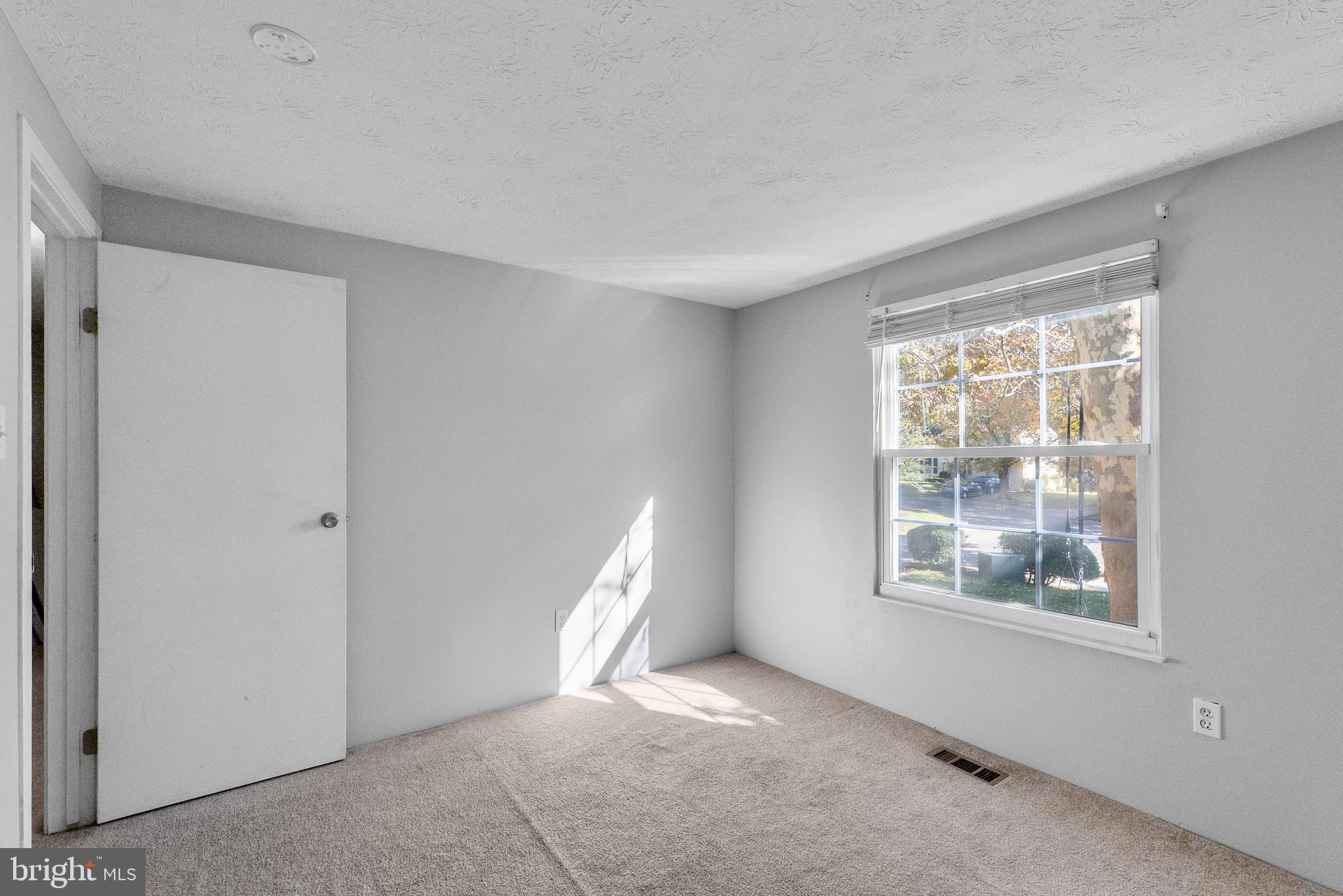 VILLAGE OF OWEN BROWN - Residential