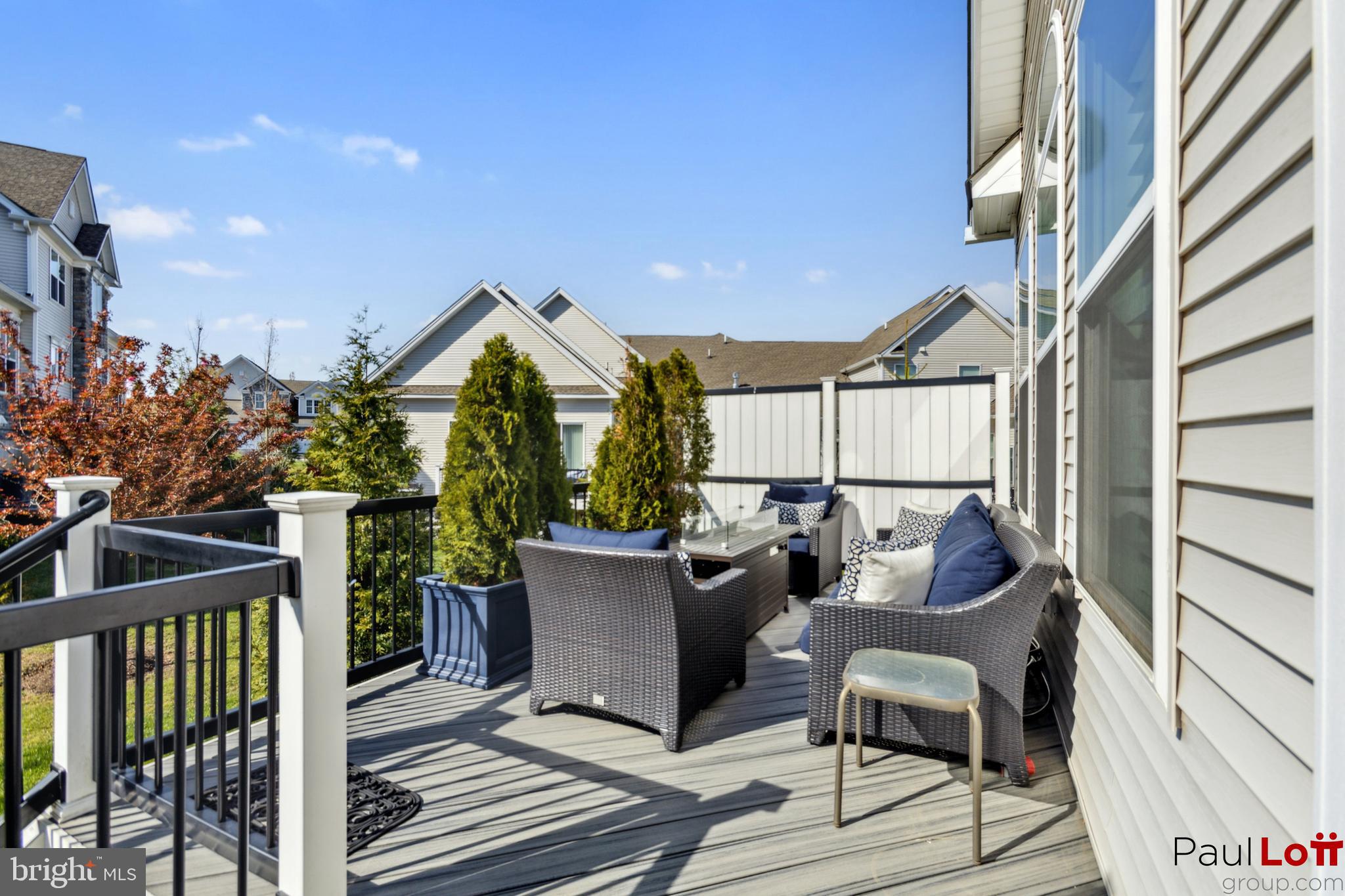 207 REID WAY