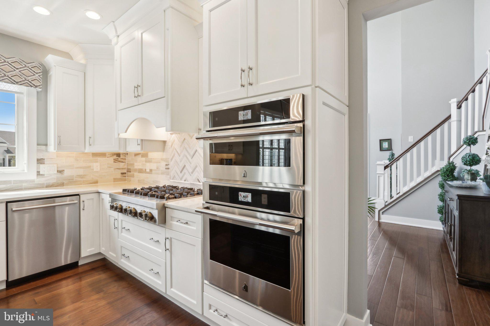 DARLINGTON RIDGE - Residential