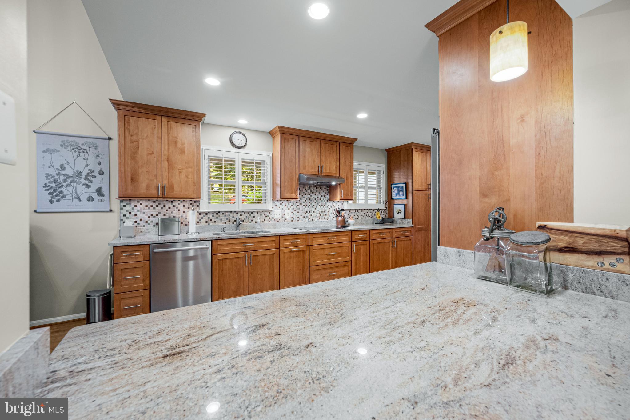 WARFIELDS RANGE - Residential