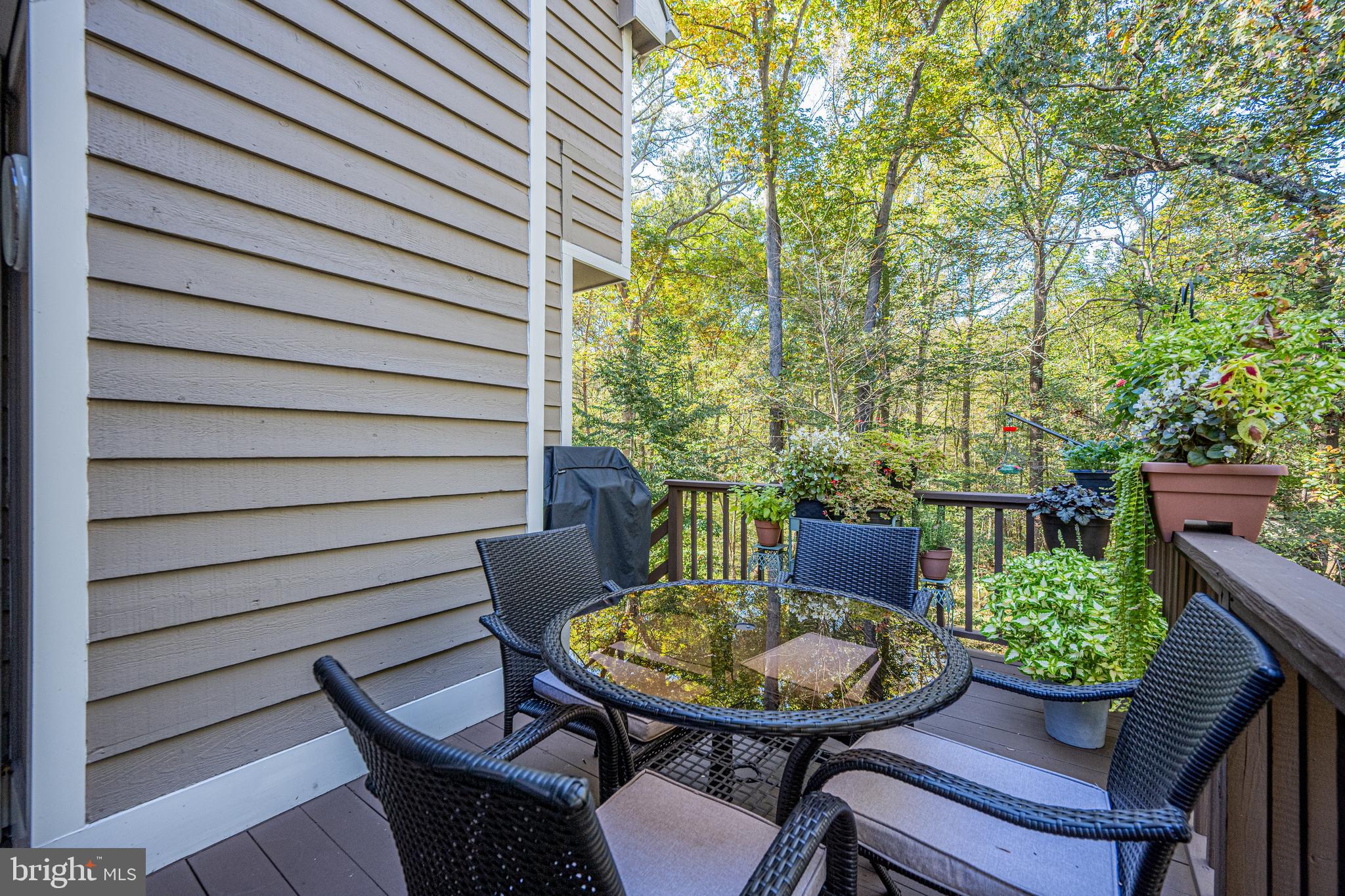 WARFIELDS RANGE - Residential