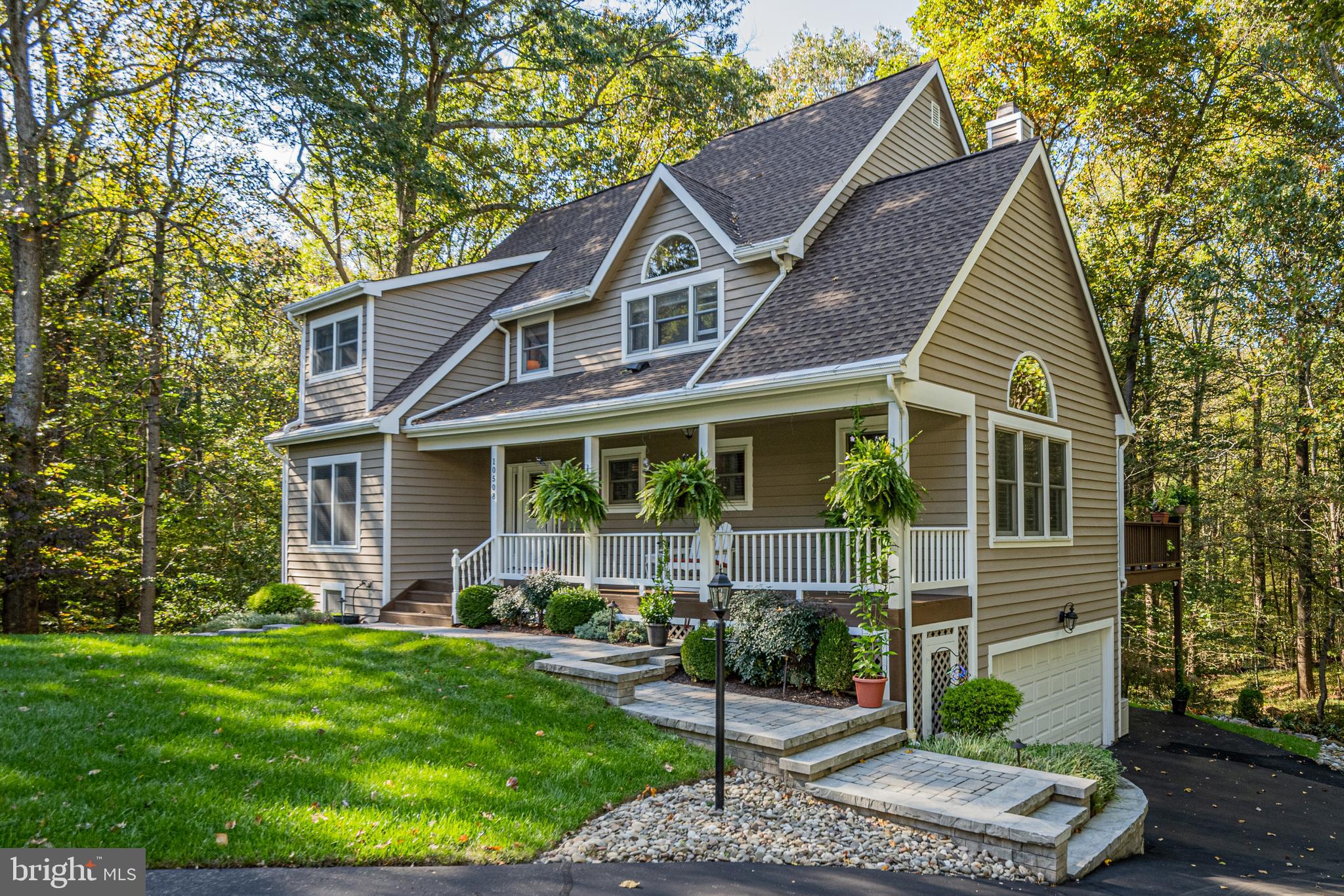 WARFIELDS RANGE - Residential