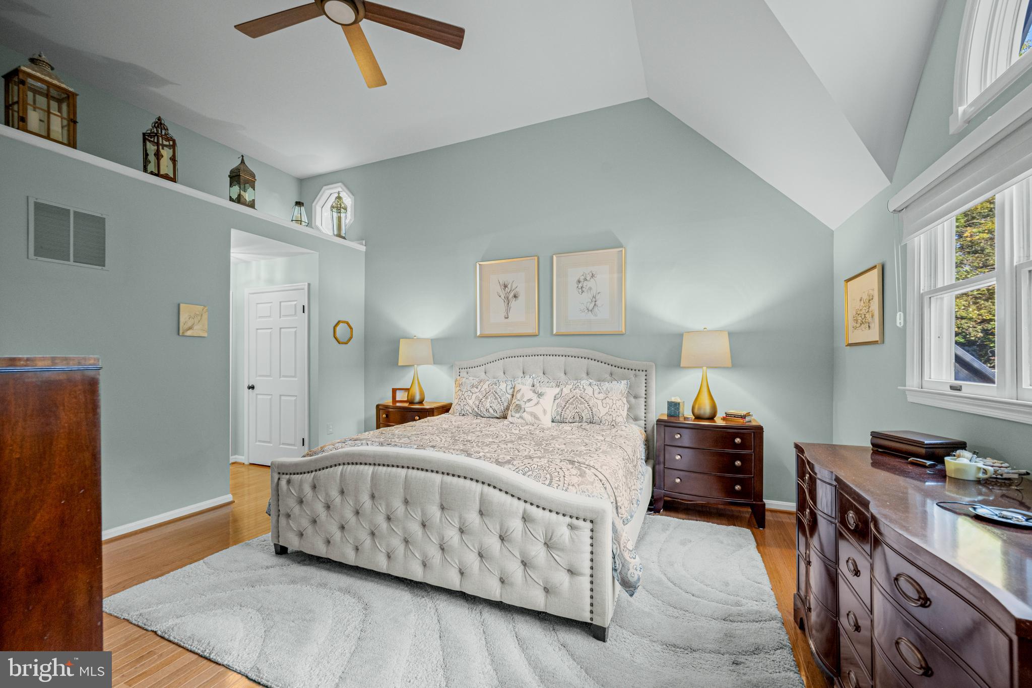 WARFIELDS RANGE - Residential