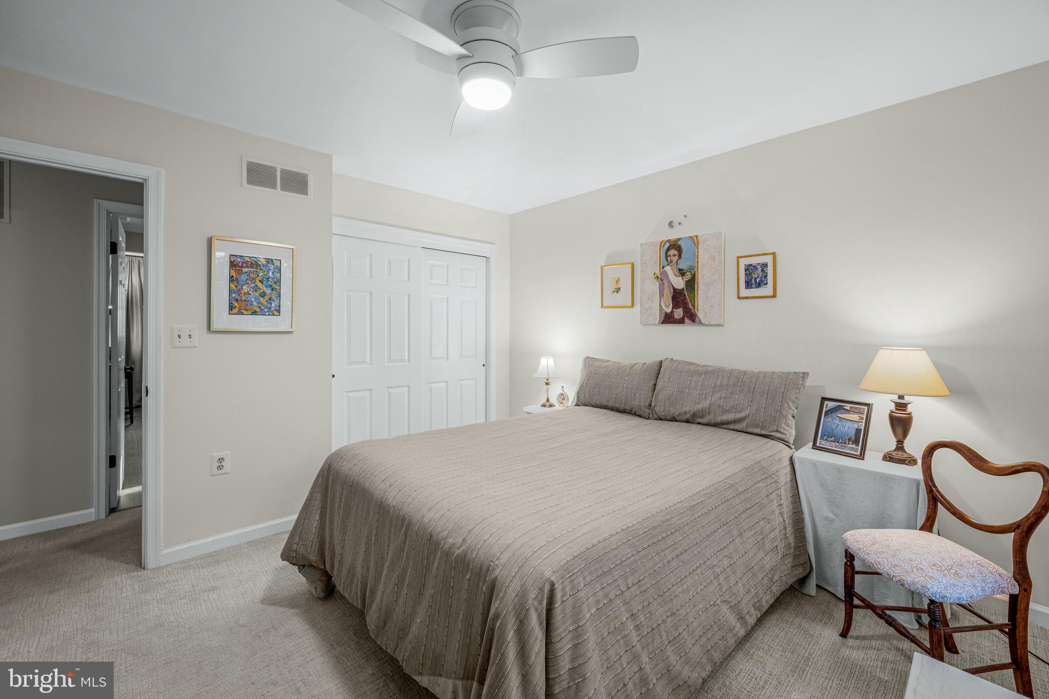 WARFIELDS RANGE - Residential