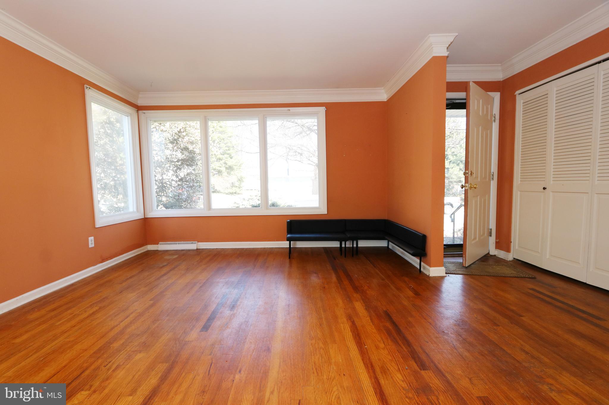 ASHBOURNE HILLS - Residential