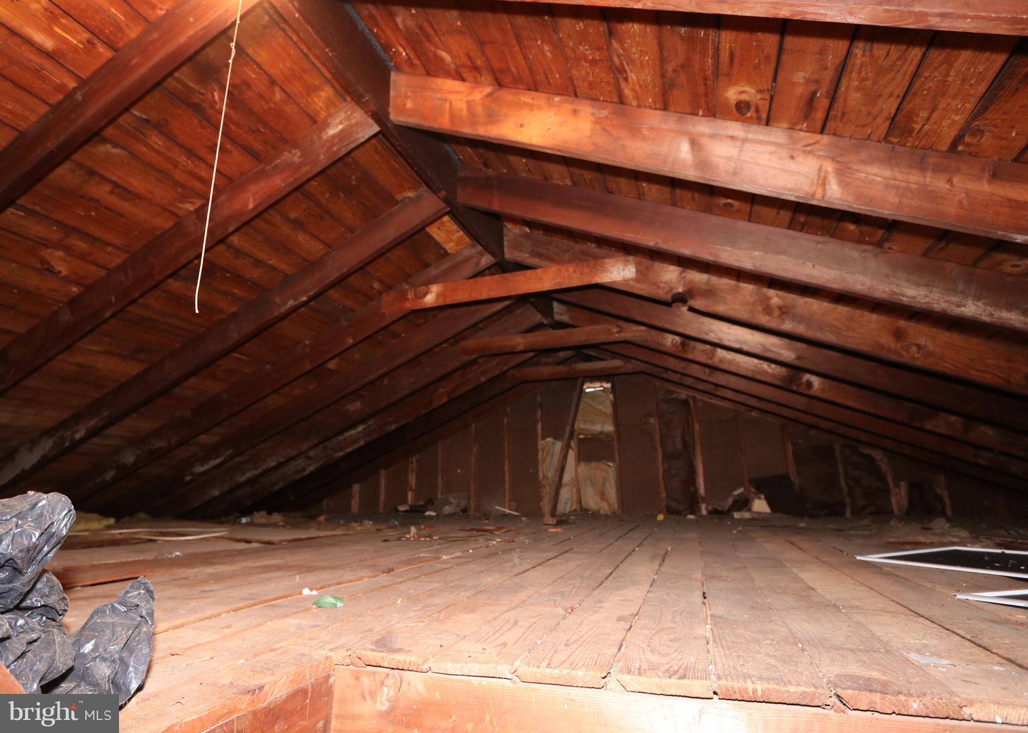 ASHBOURNE HILLS - Residential