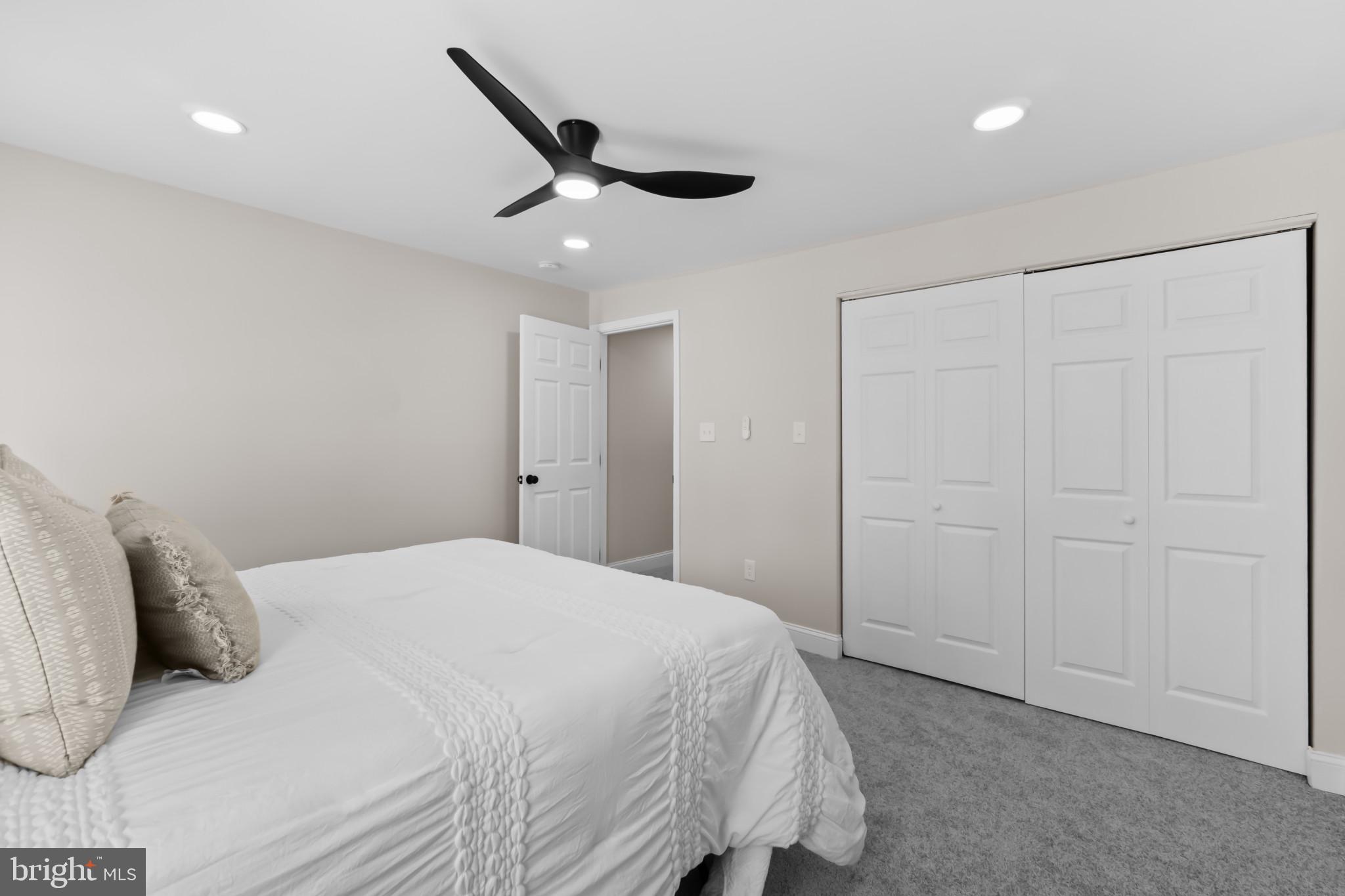 GAY STREET - Residential