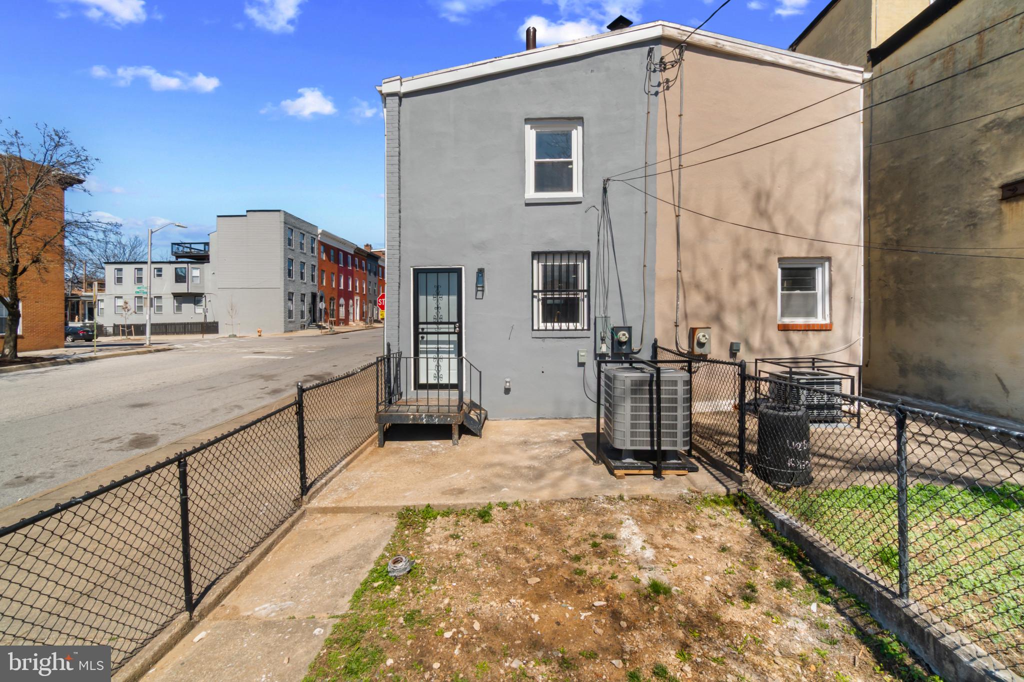 GAY STREET - Residential