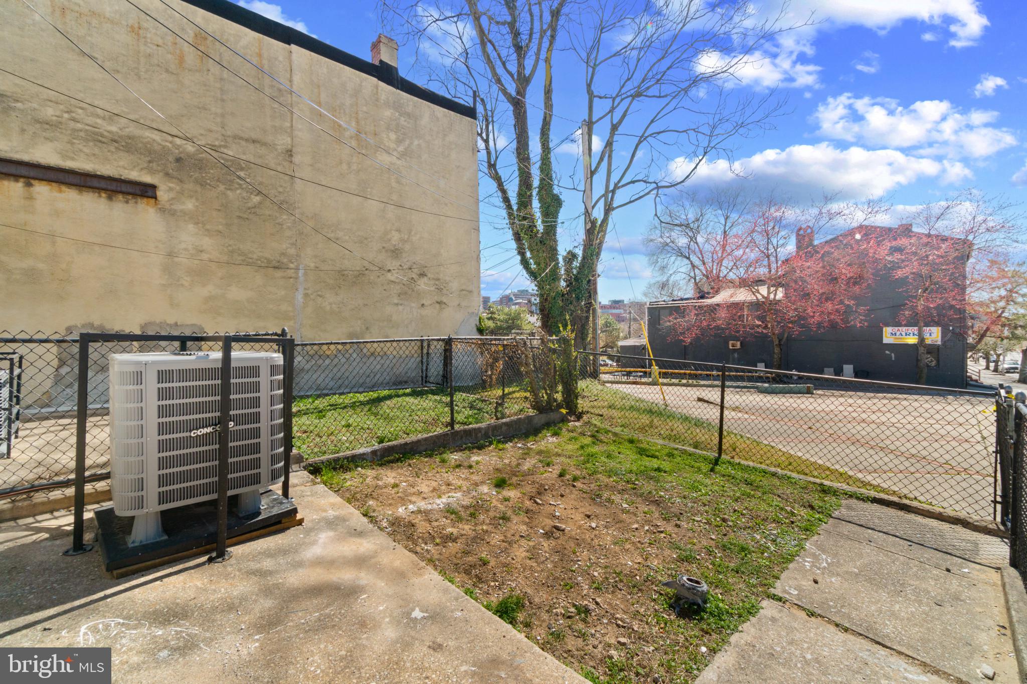 GAY STREET - Residential