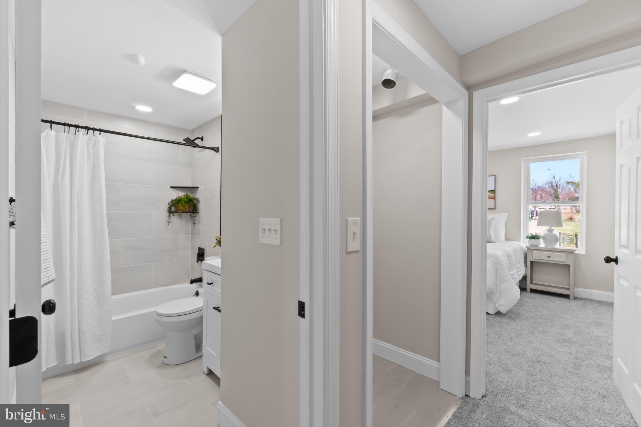 GAY STREET - Residential