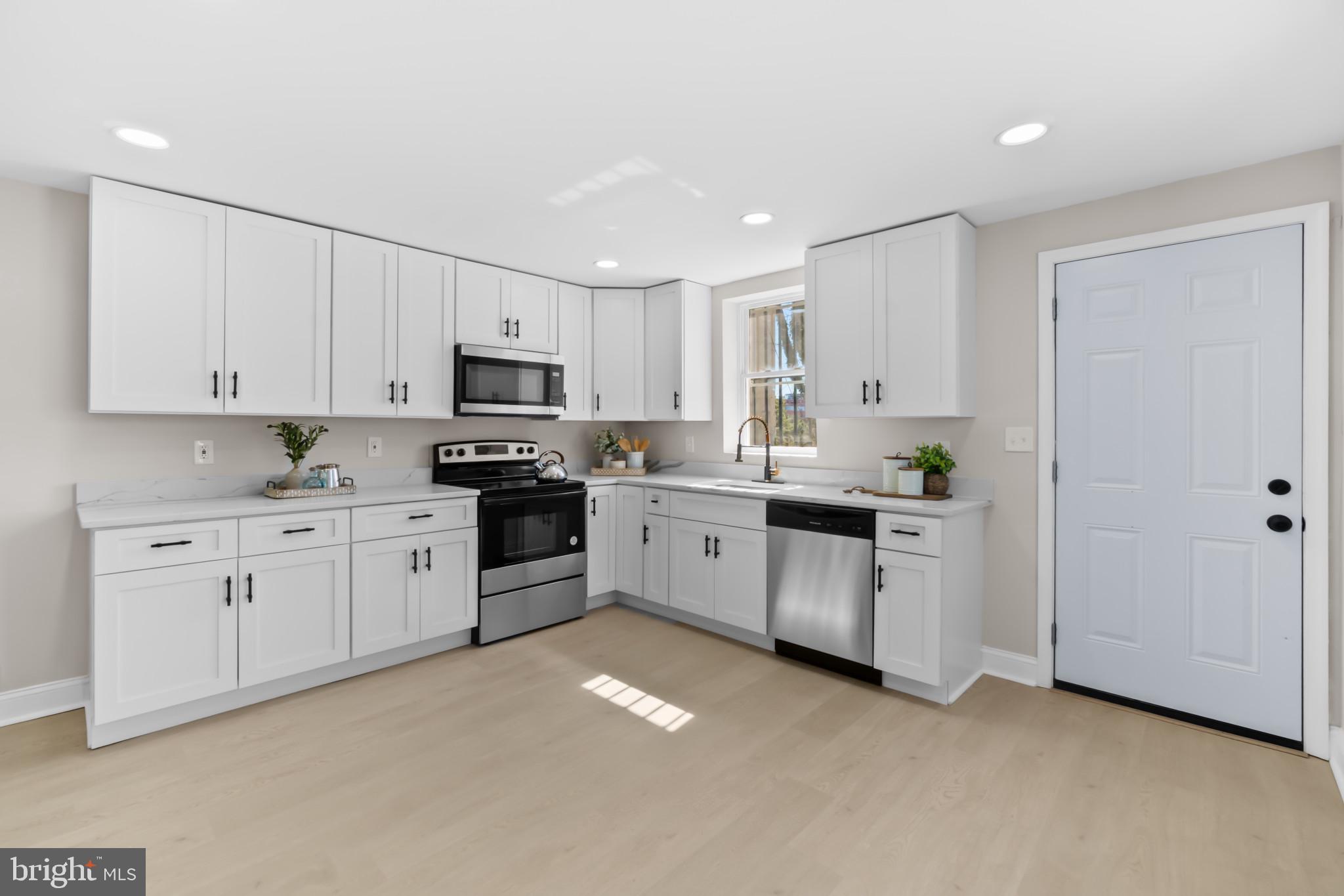 GAY STREET - Residential