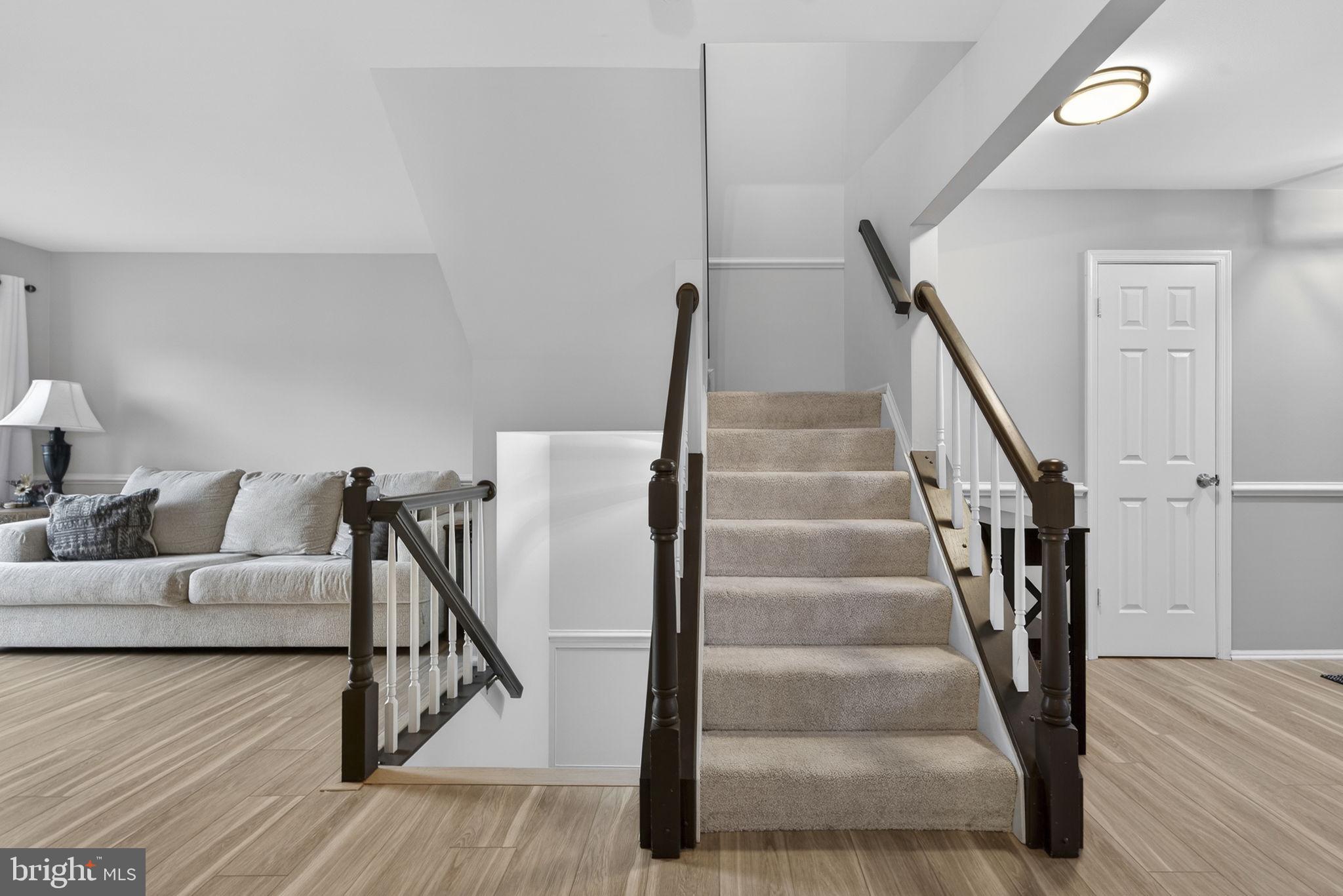 POTOMAC CROSSING - Residential