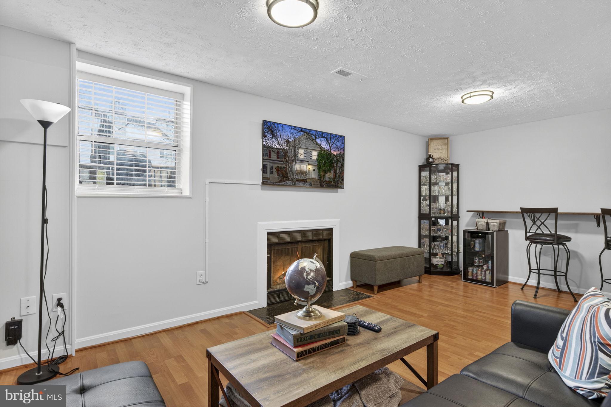 POTOMAC CROSSING - Residential