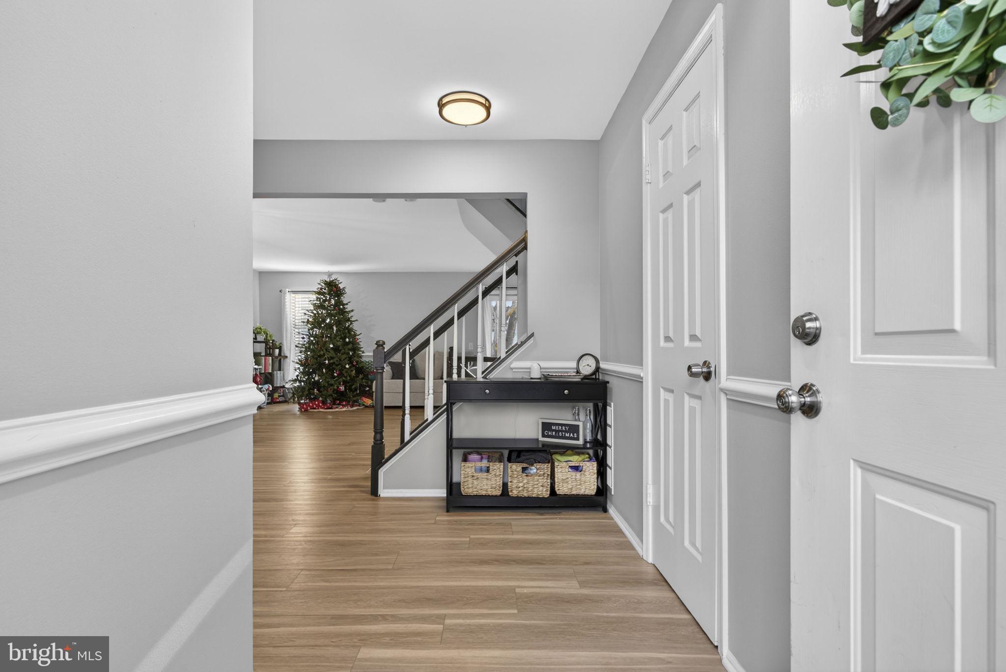 POTOMAC CROSSING - Residential