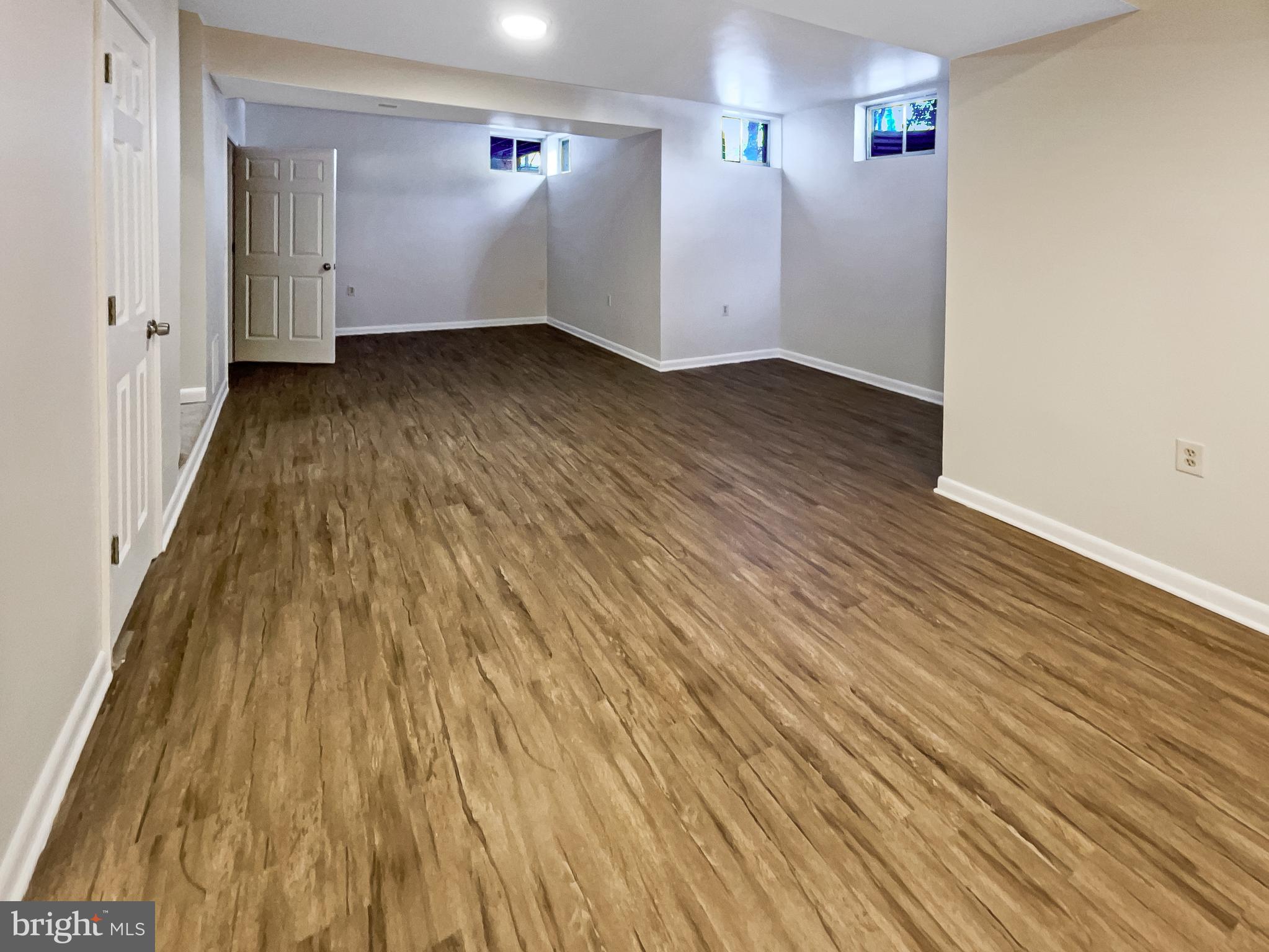 POTOMAC LAKES - Residential