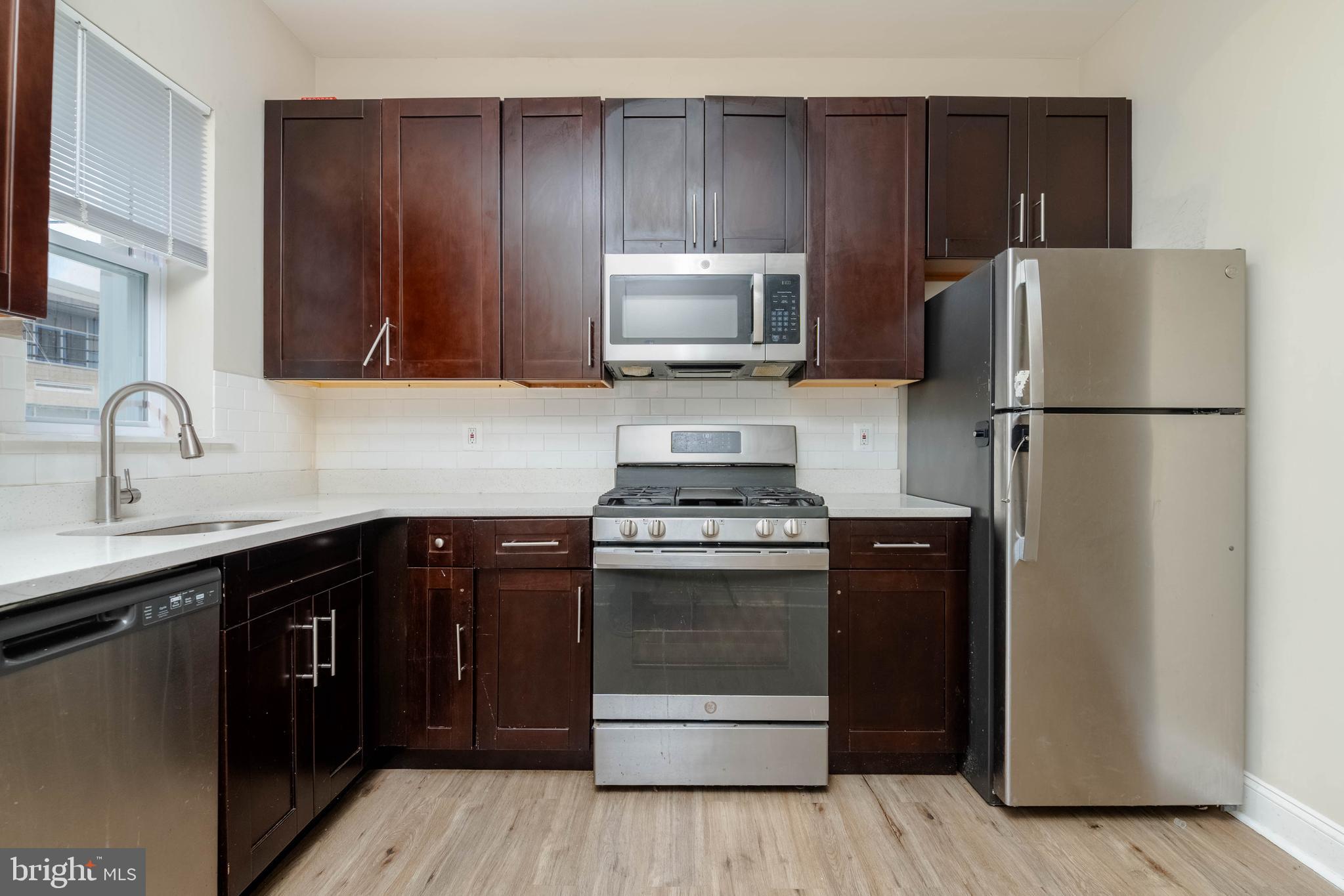 EAST BALTIMORE MIDWAY - Residential