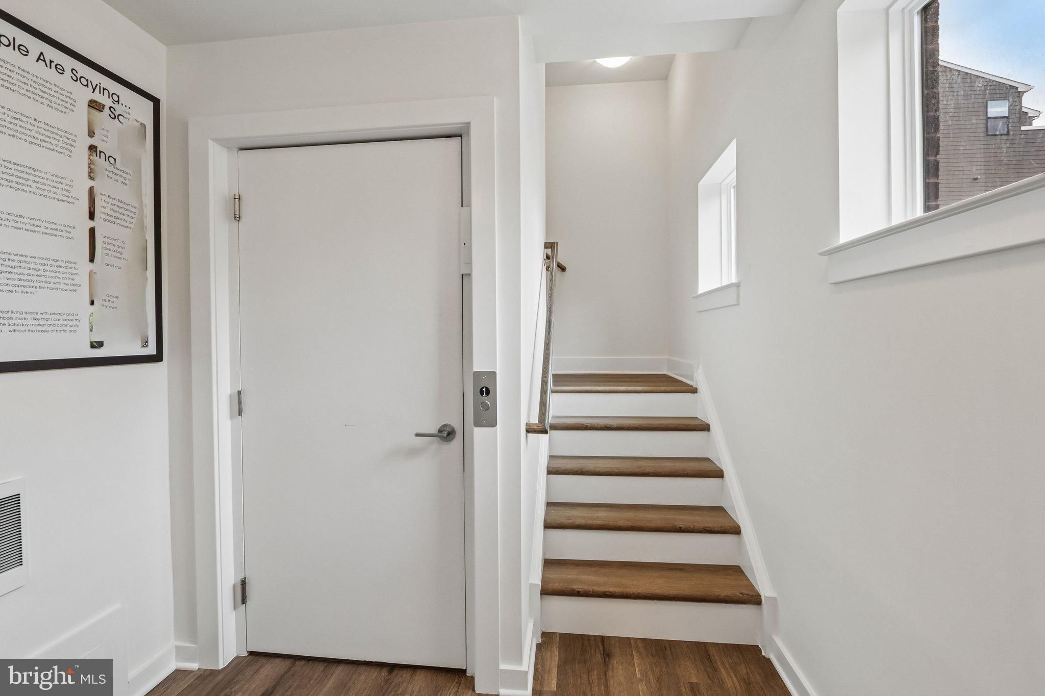 RIVER PLACE - Residential
