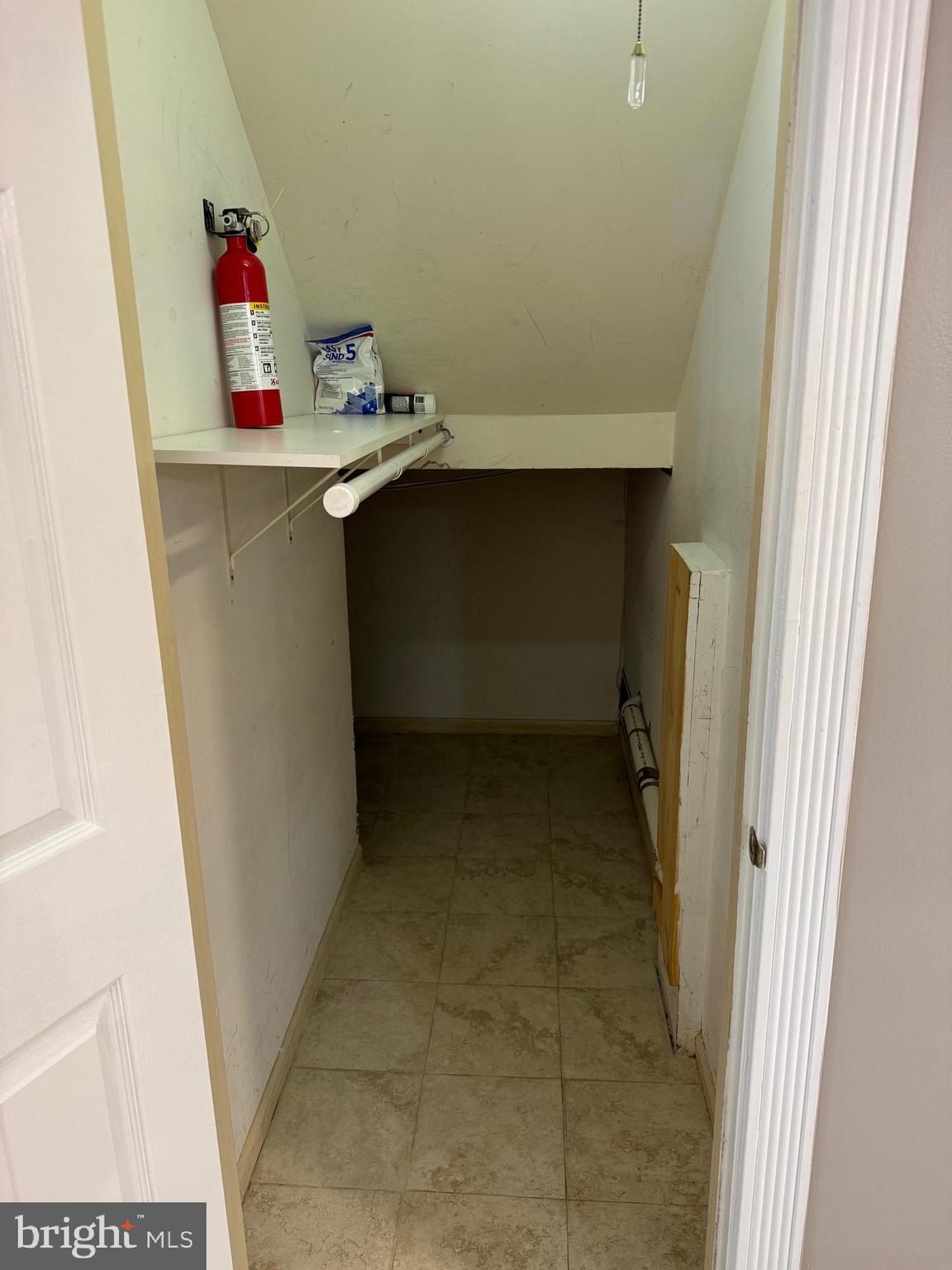 TYLER WALK - Residential Lease