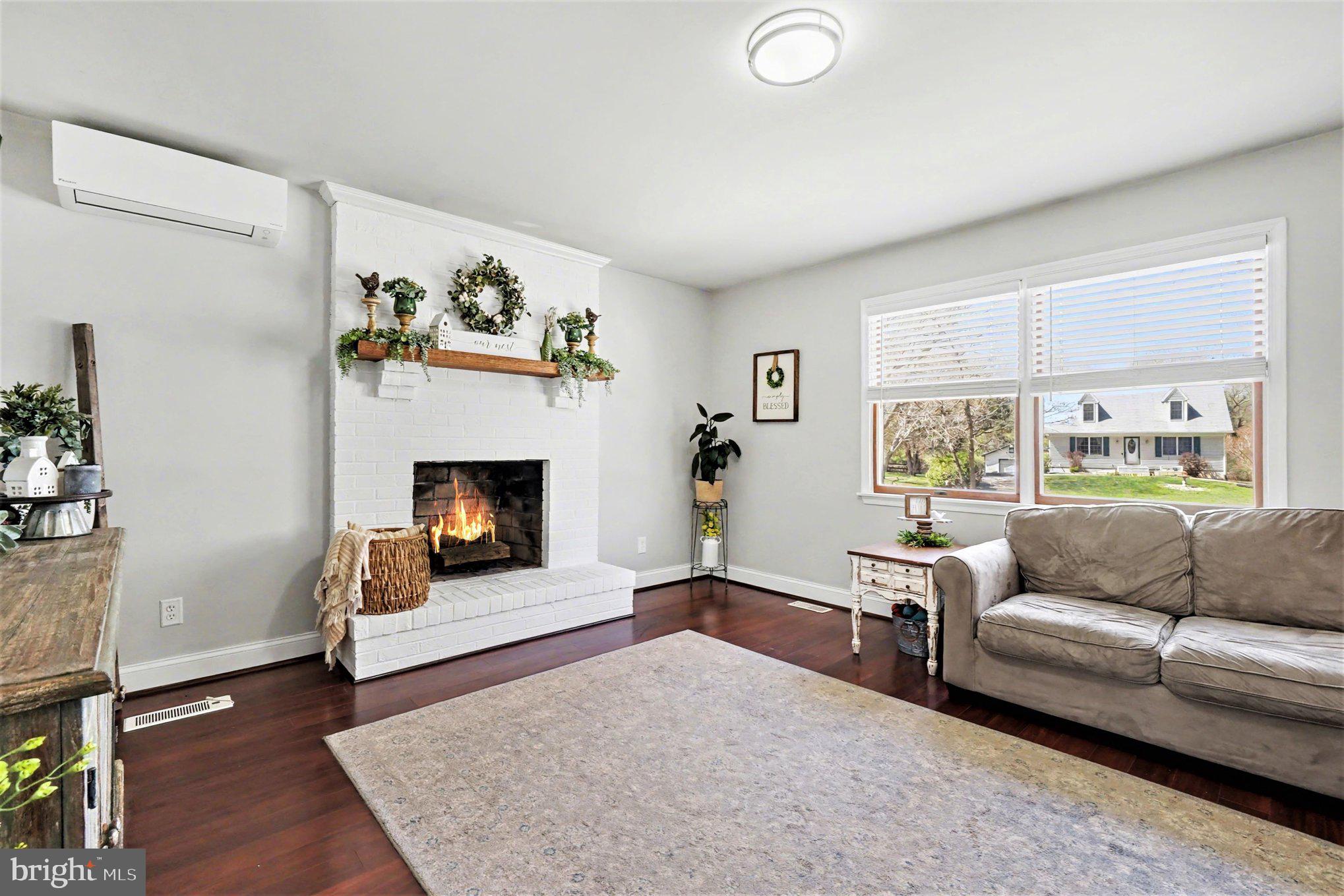 ARUNDEL - Residential