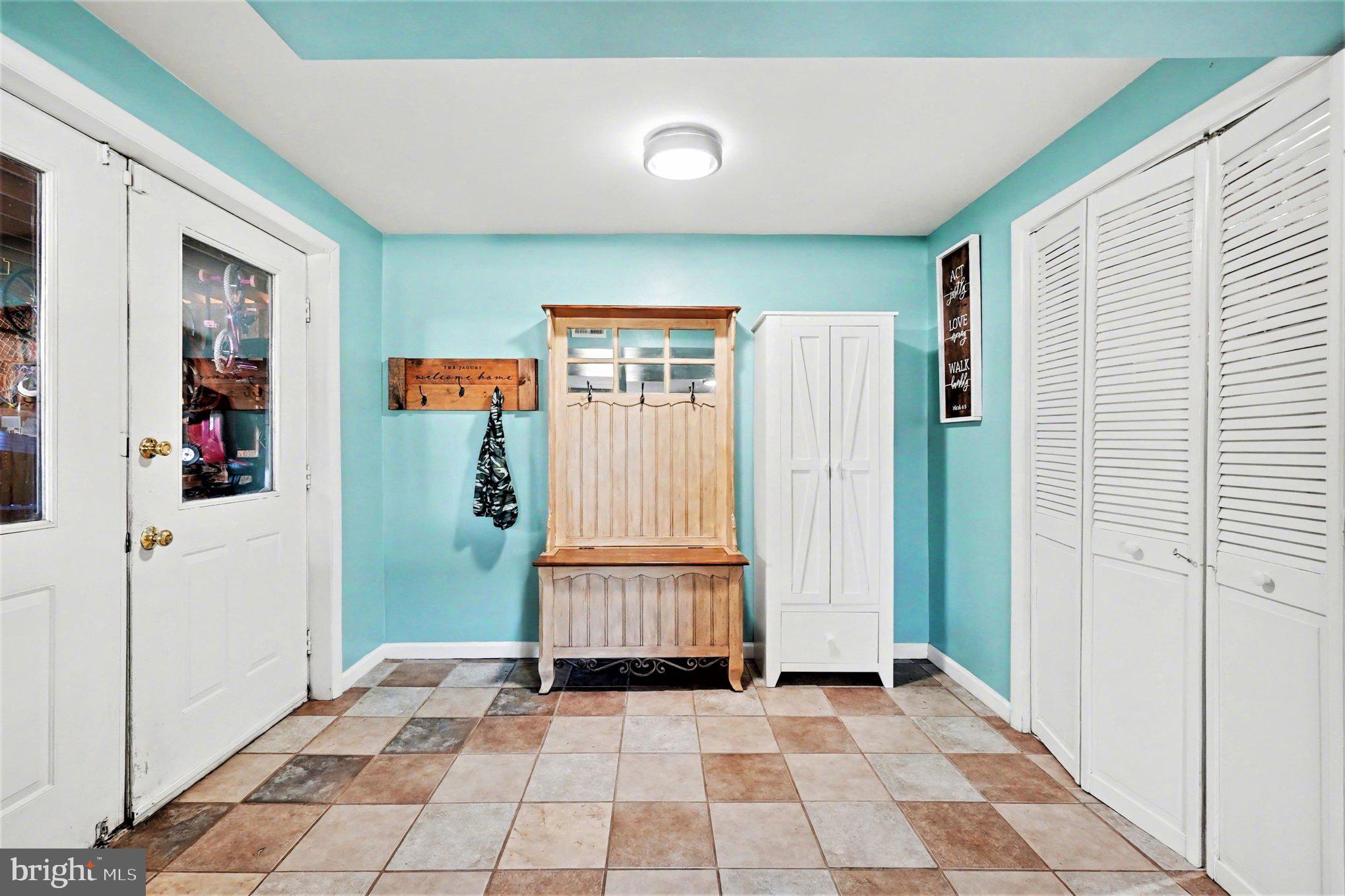 ARUNDEL - Residential