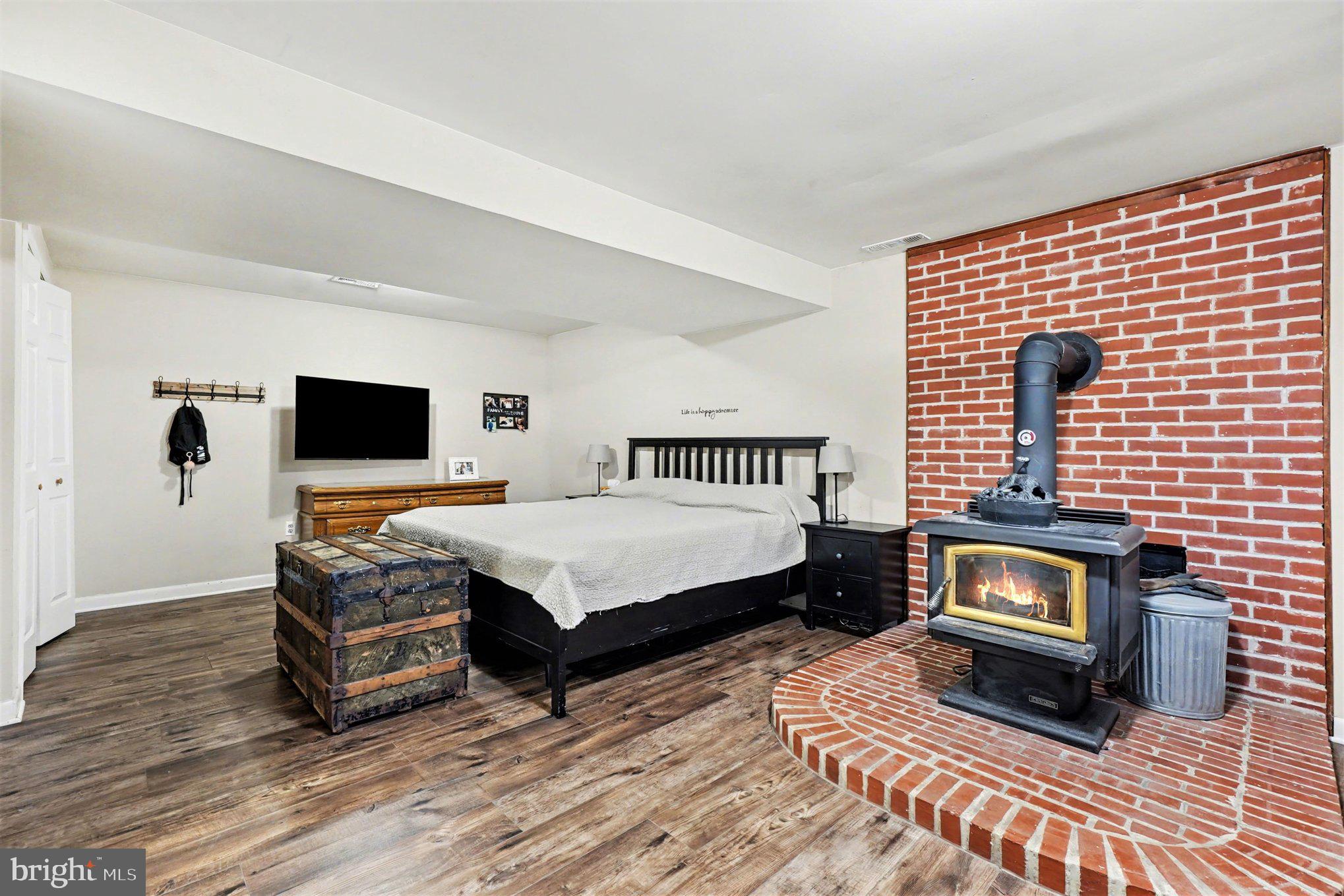 ARUNDEL - Residential