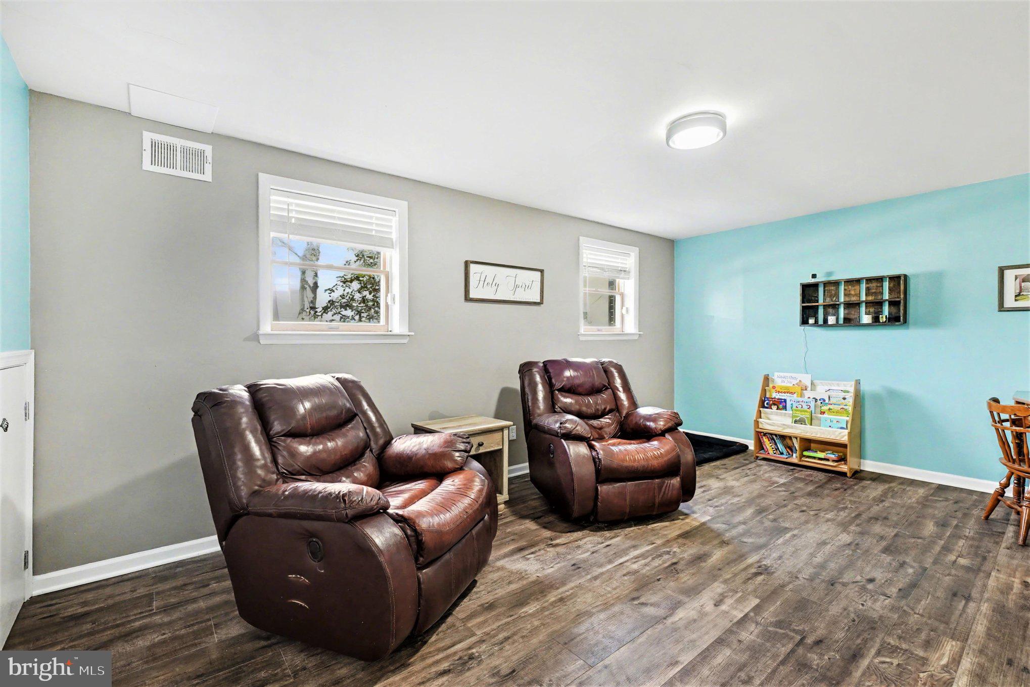 ARUNDEL - Residential