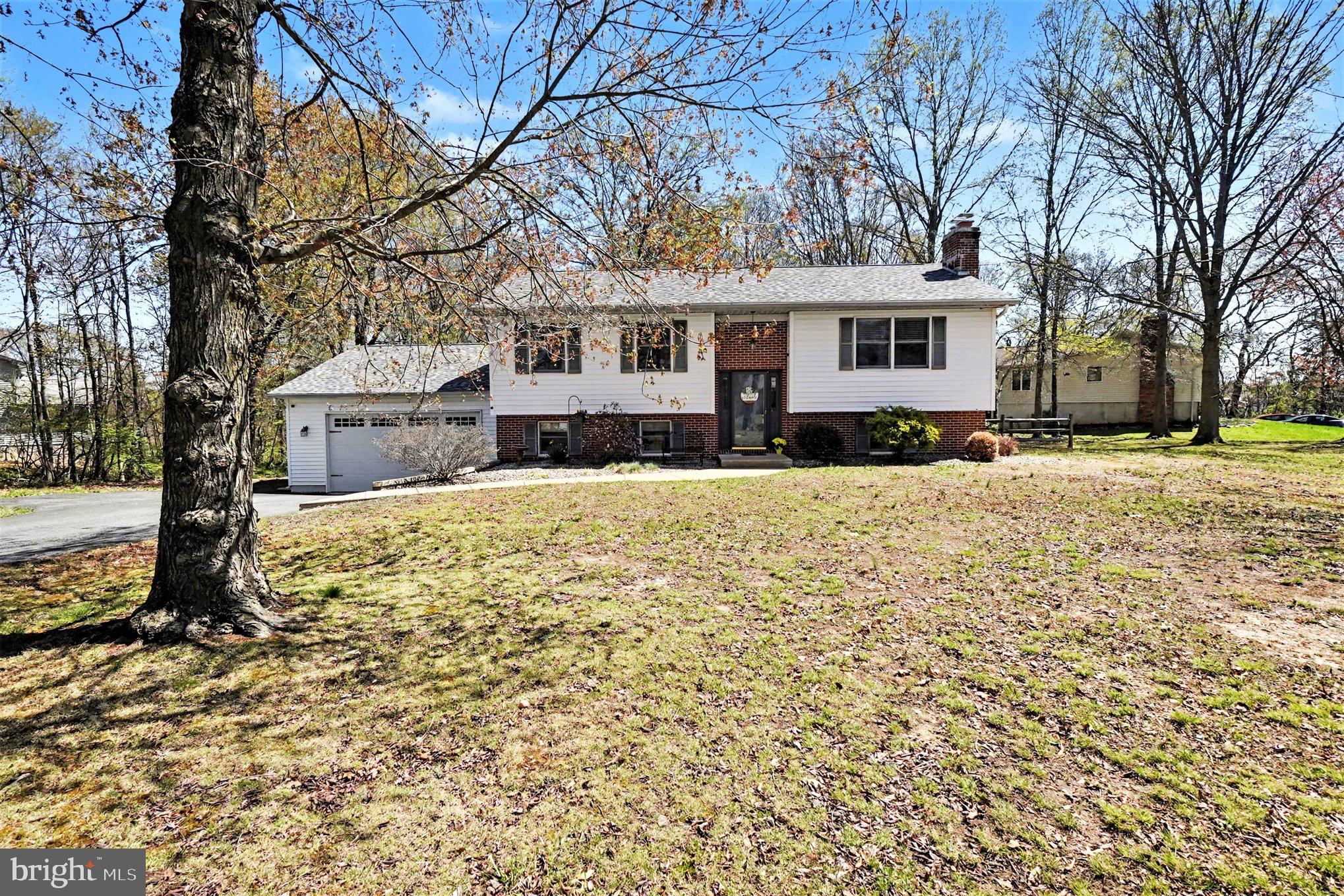 ARUNDEL - Residential