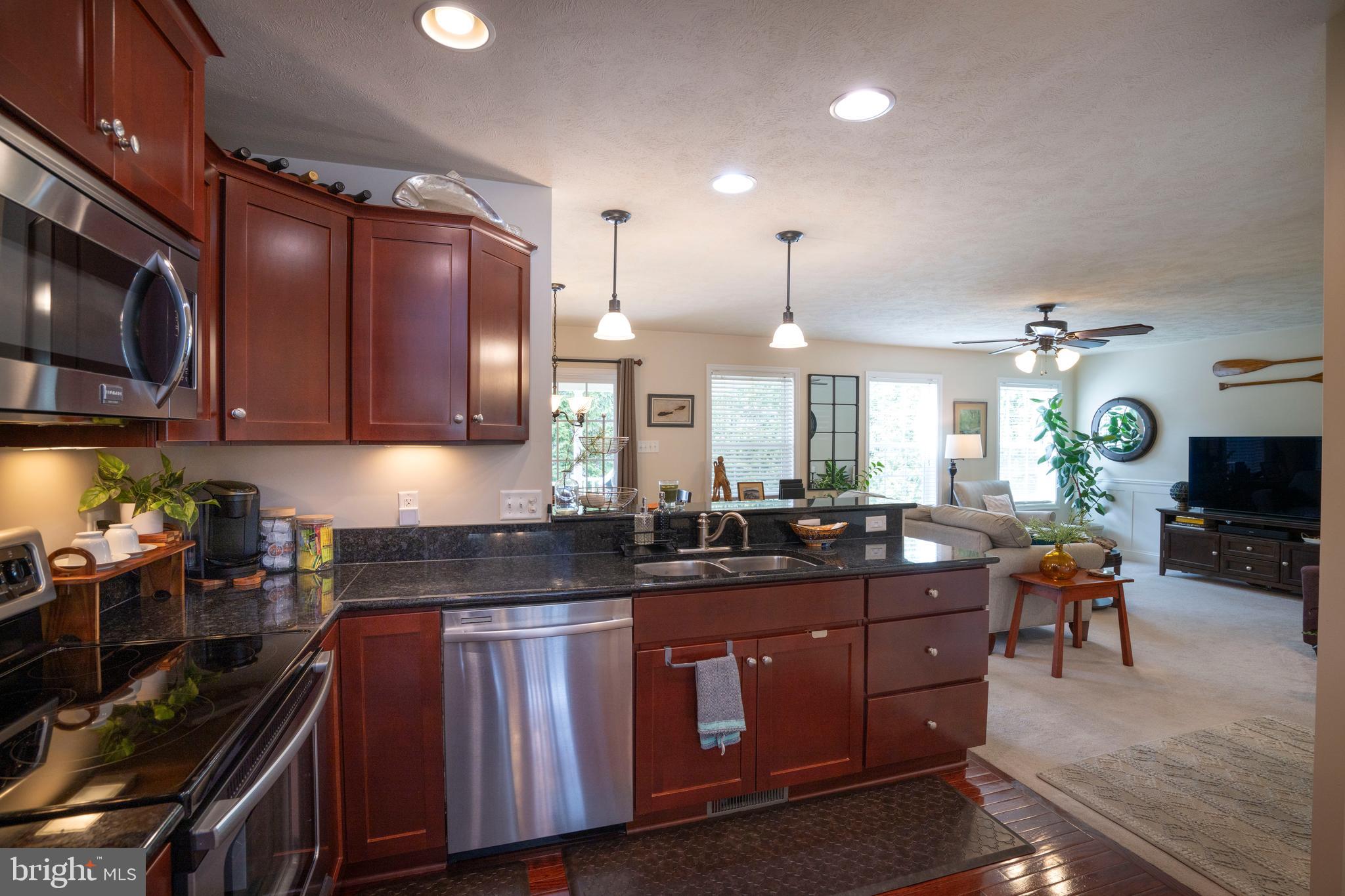 BRYNWOOD - Residential