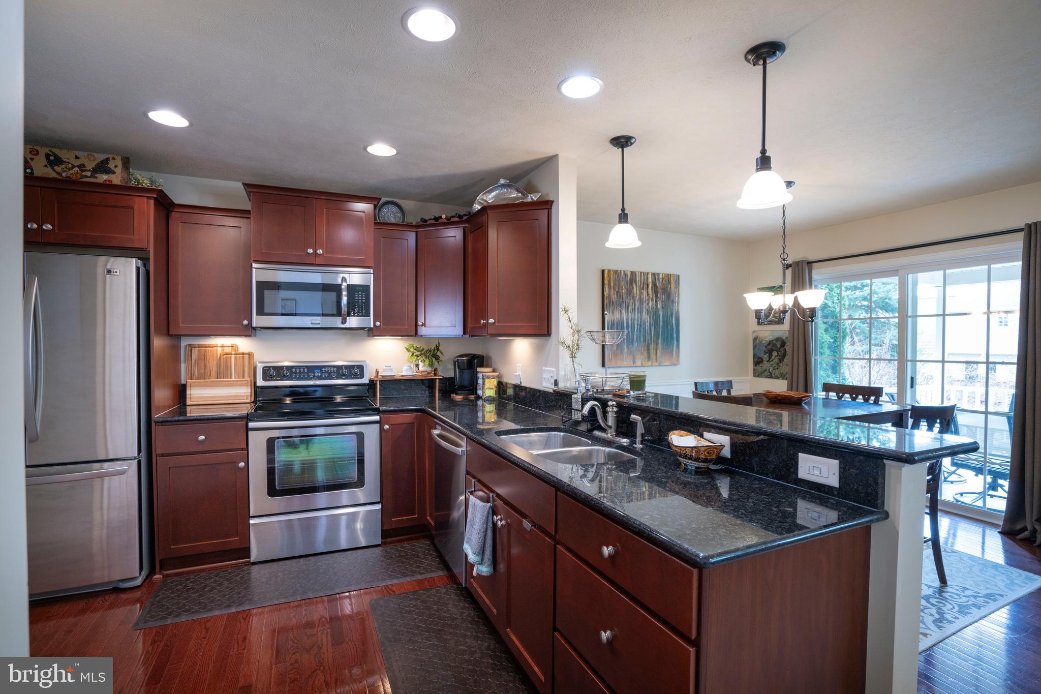 BRYNWOOD - Residential