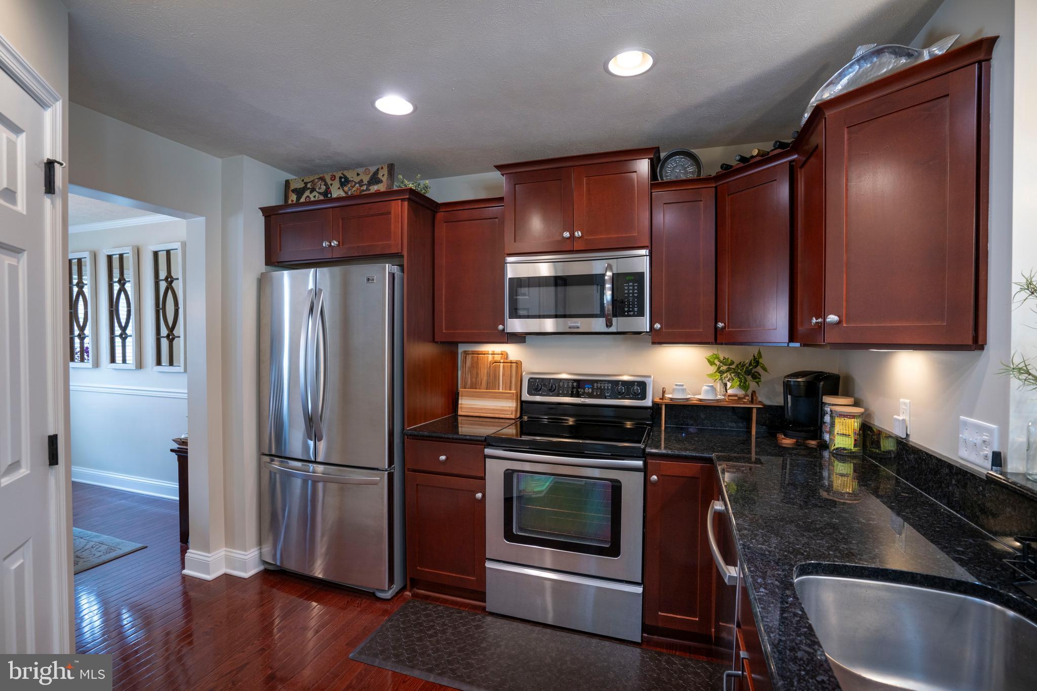 BRYNWOOD - Residential