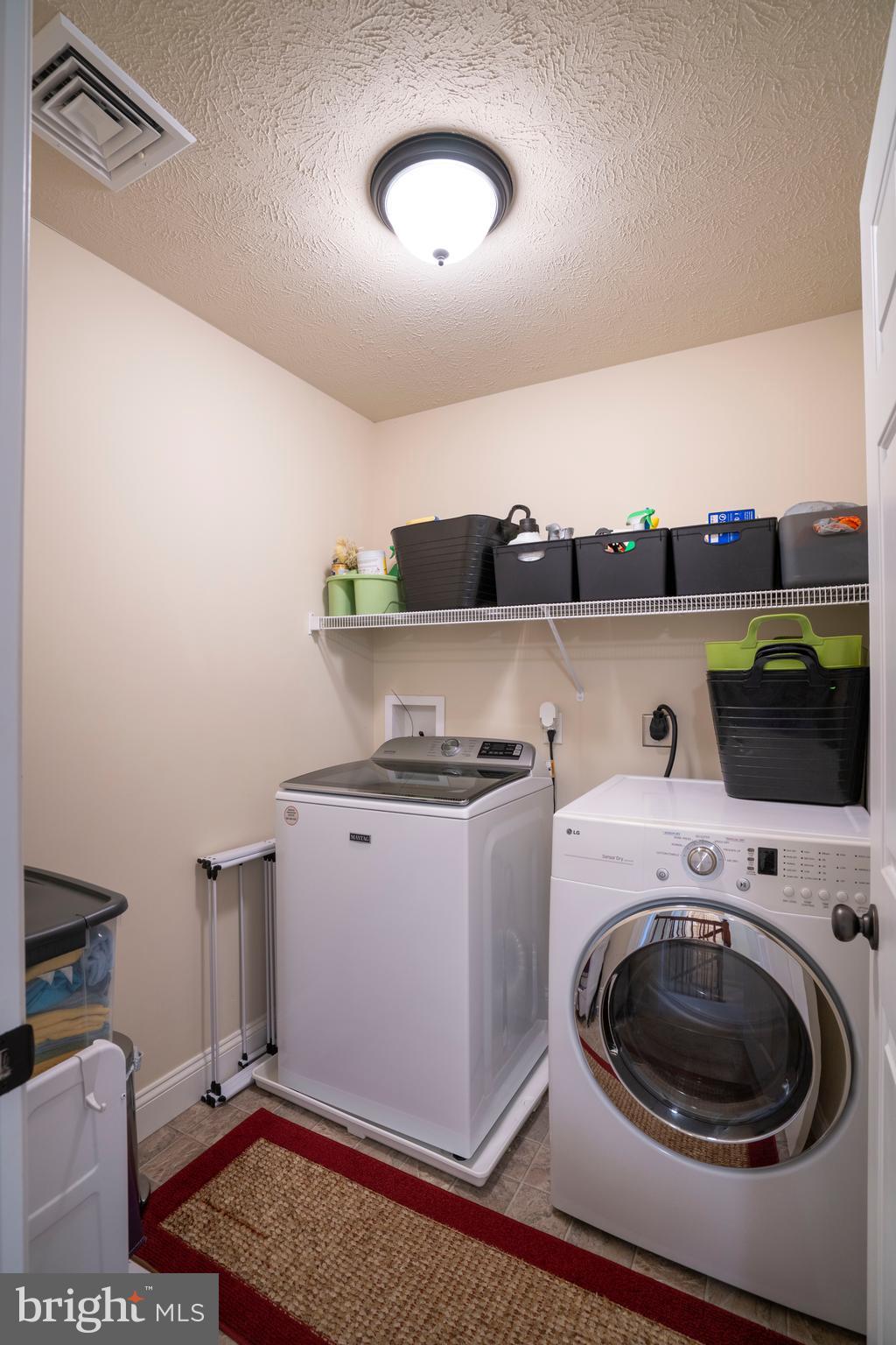 BRYNWOOD - Residential