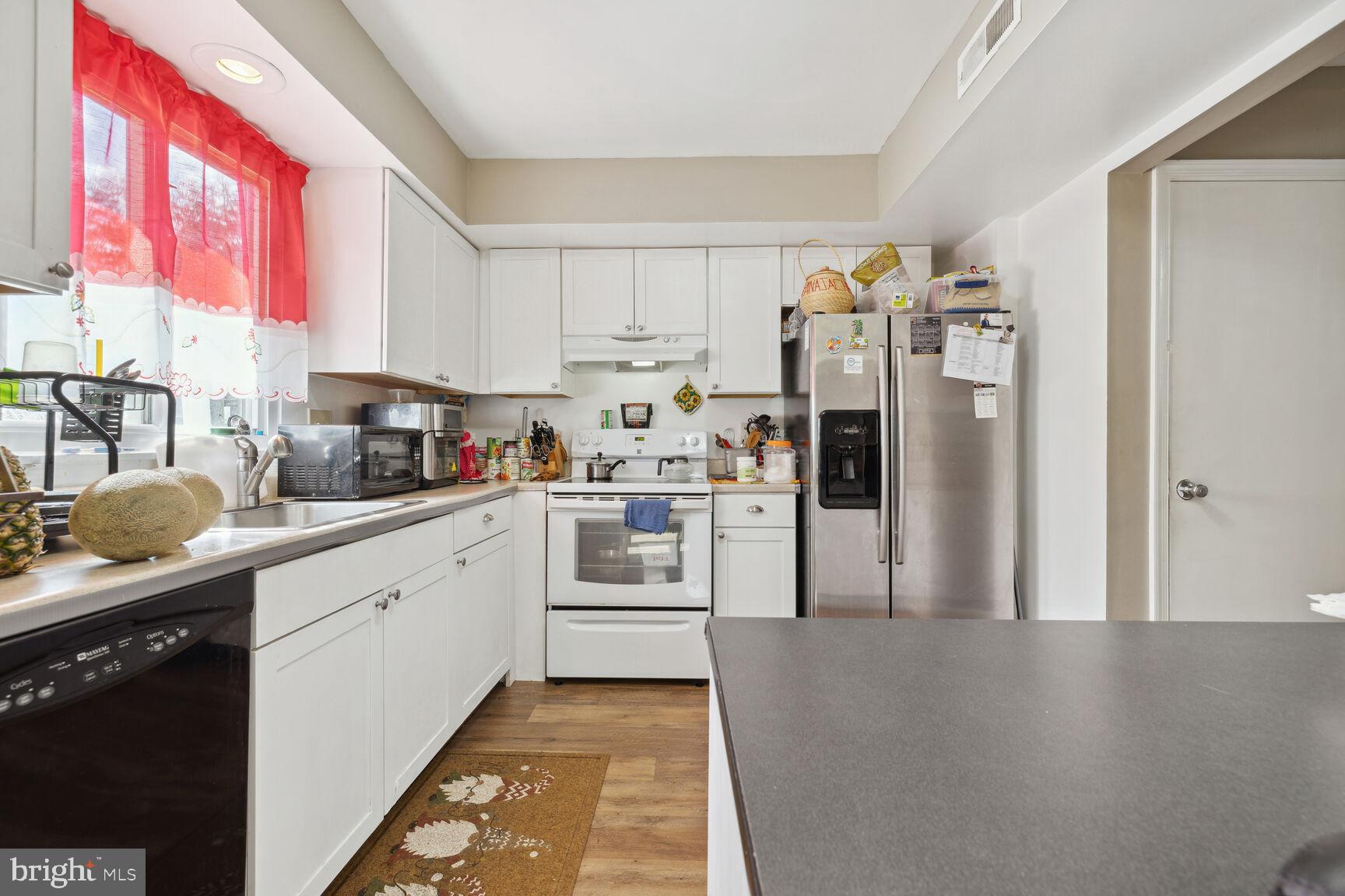 PLEASANT FIELDS - Residential