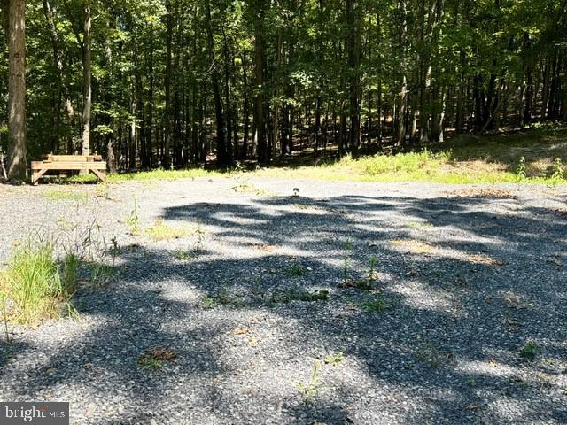 SHADOW KNOLLS - Land