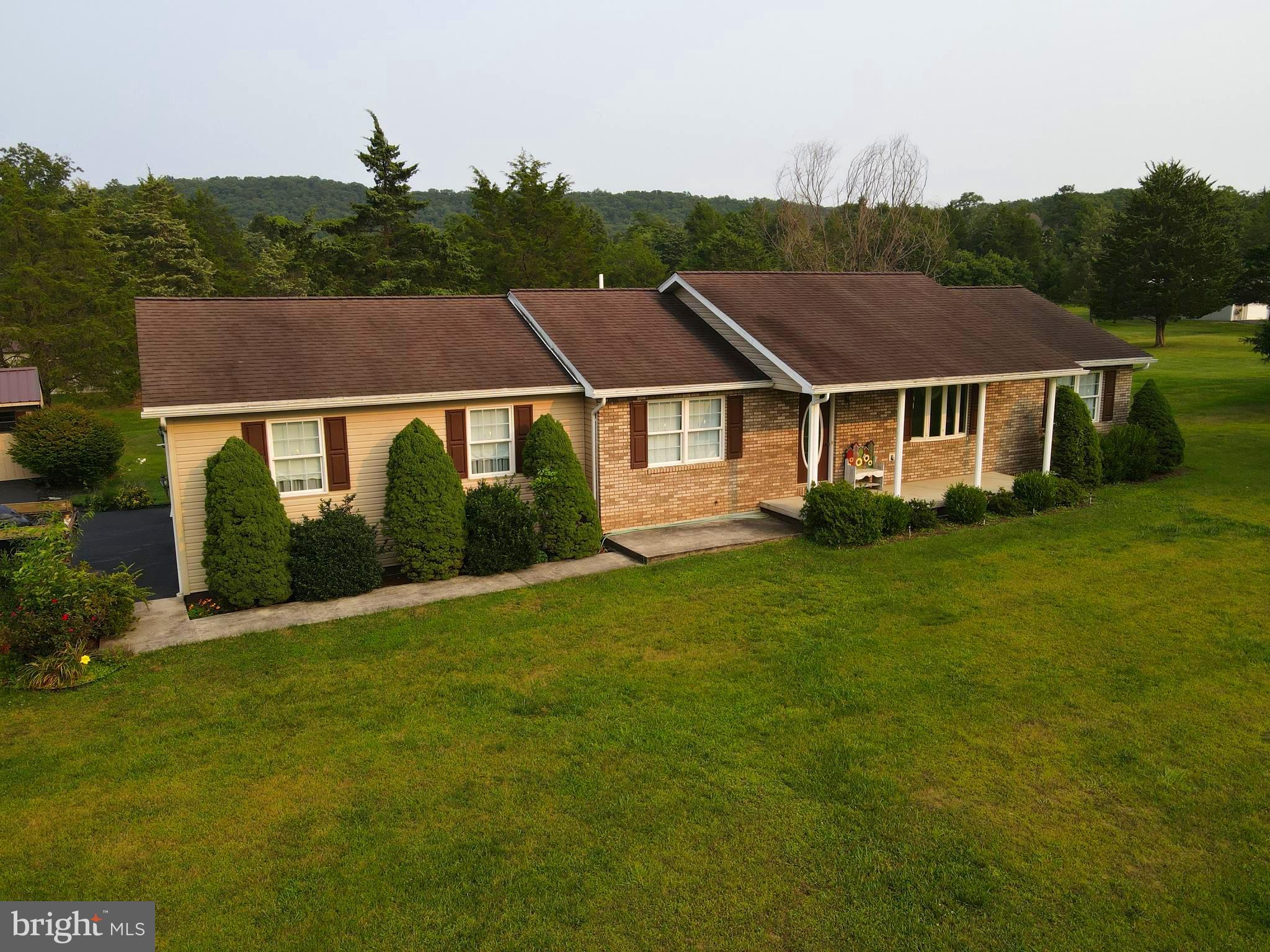 GREENFIELDS - Residential