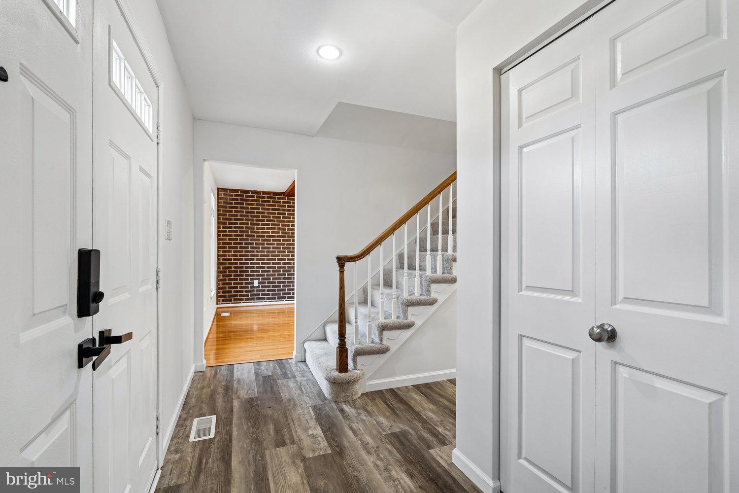 PERRYWOOD ESTATES - Residential