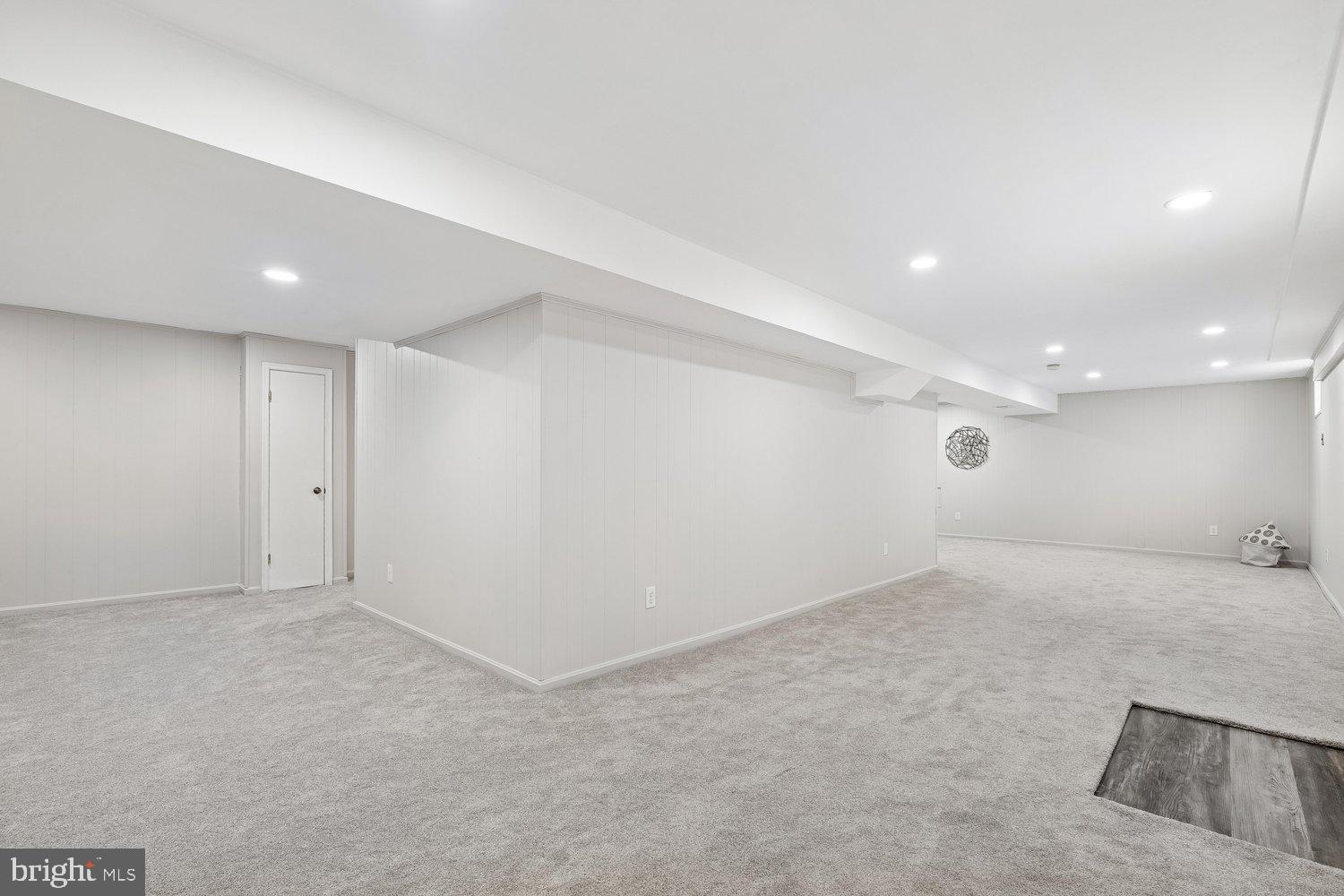 PERRYWOOD ESTATES - Residential