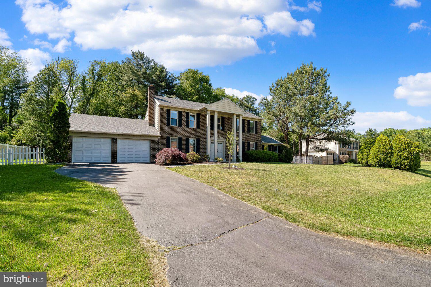 PERRYWOOD ESTATES - Residential