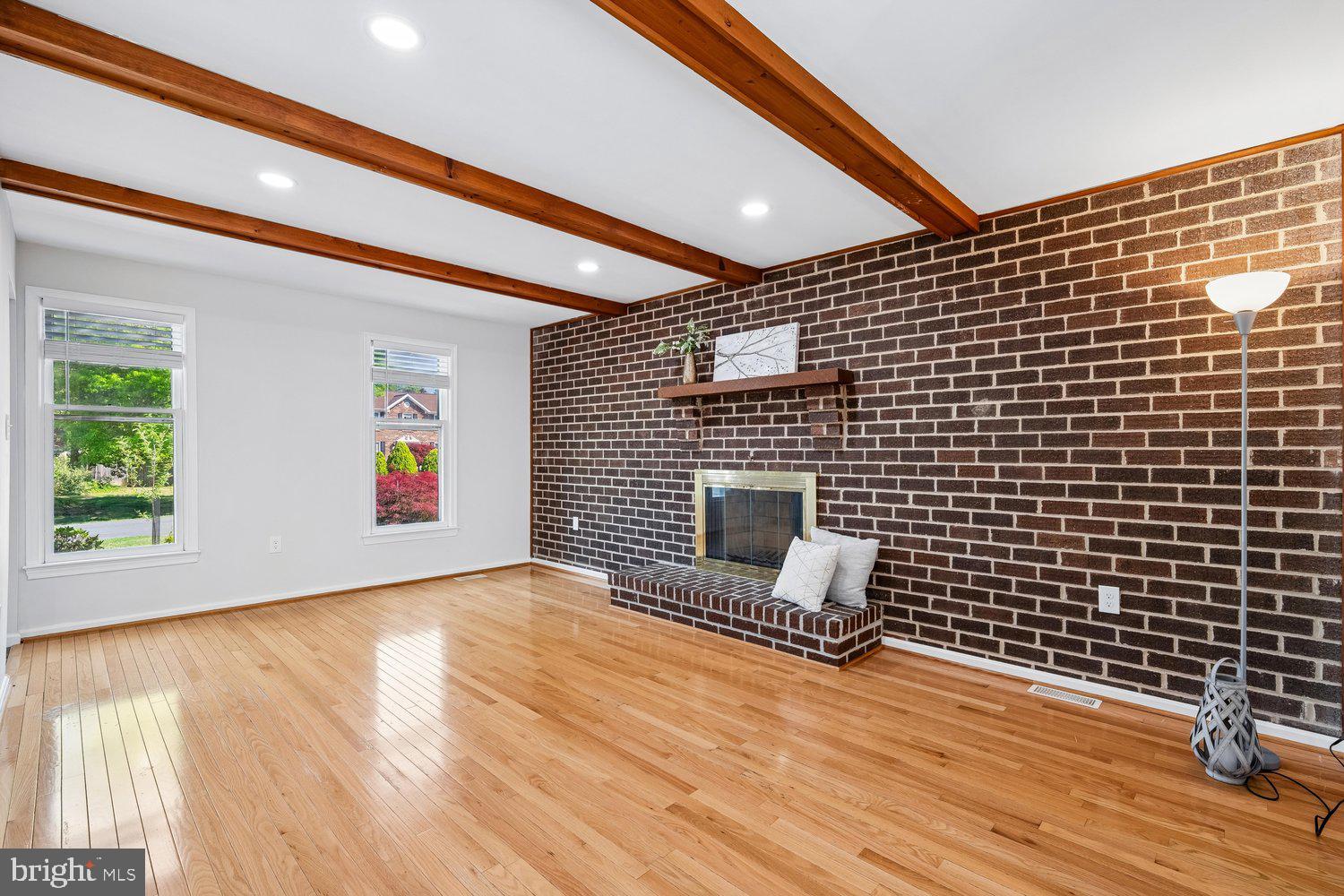 PERRYWOOD ESTATES - Residential